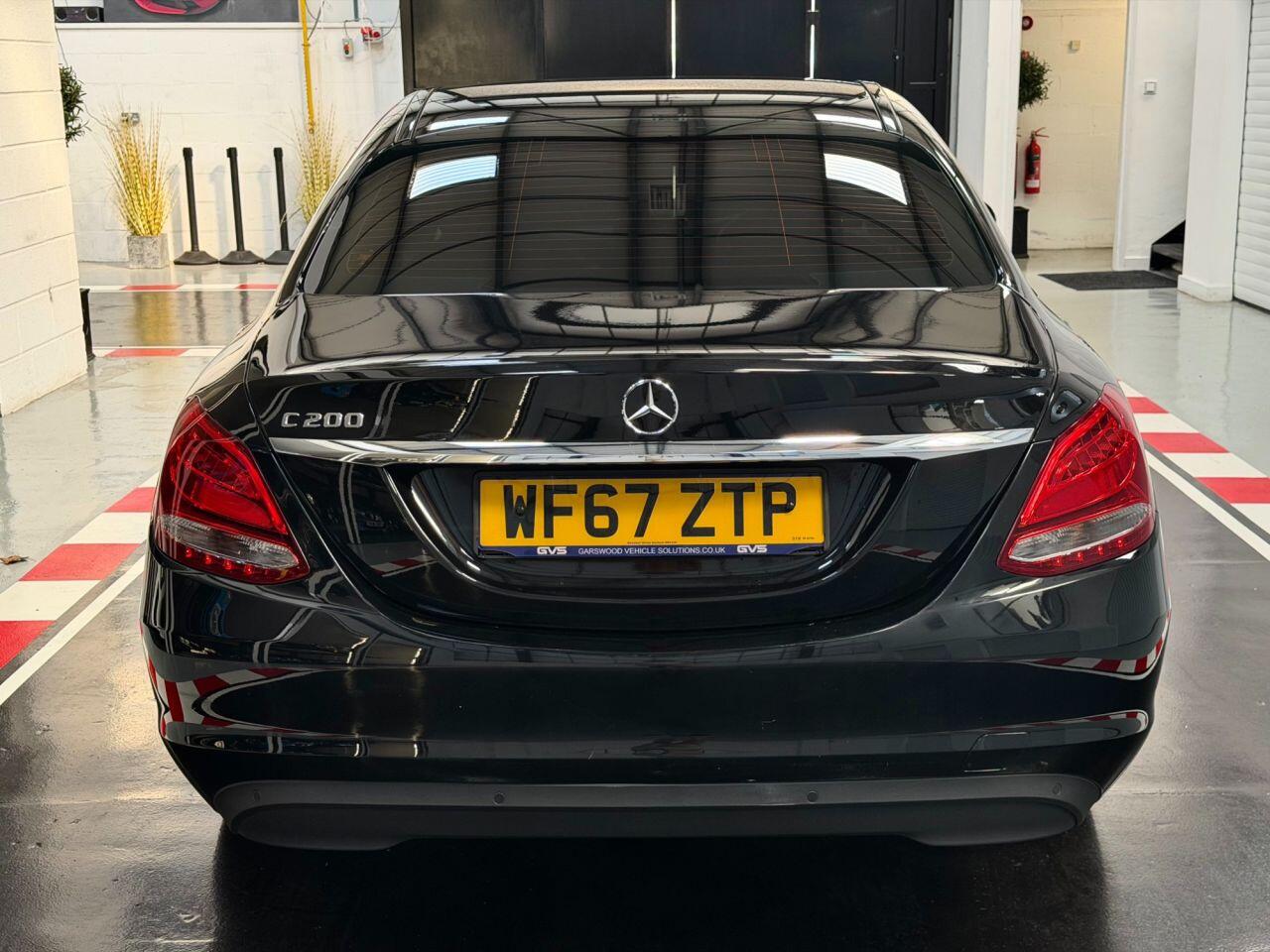 Mercedes-Benz C-Class view 12