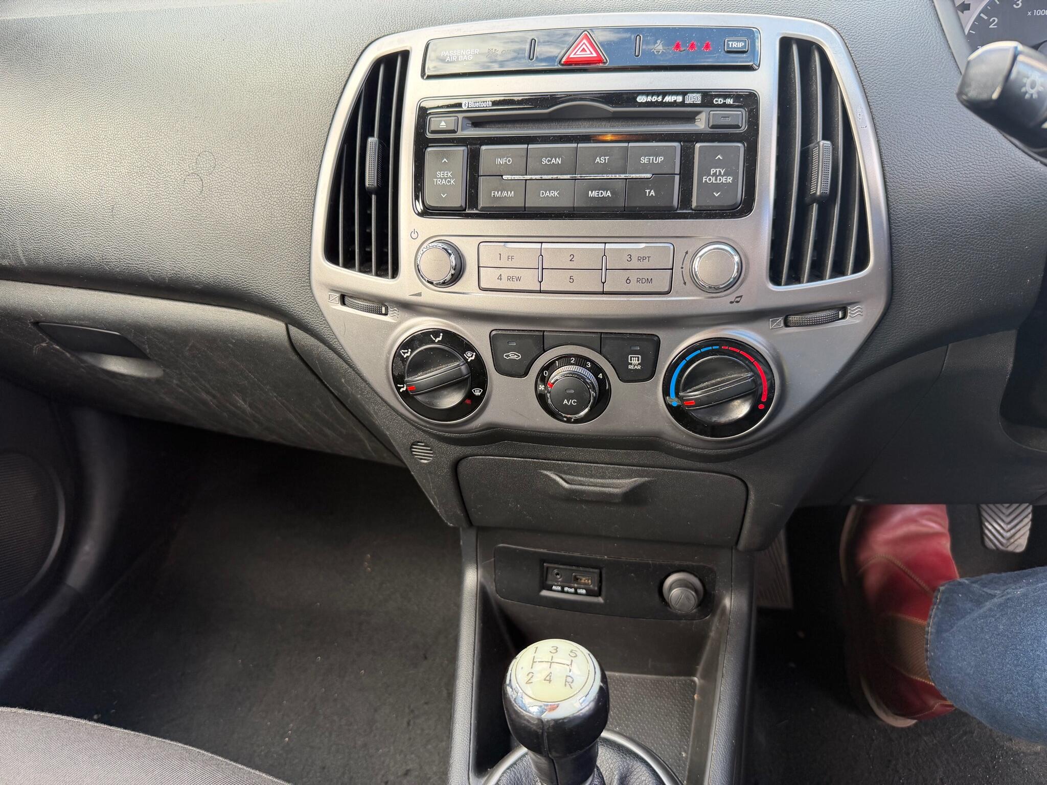 Hyundai I20 view 35