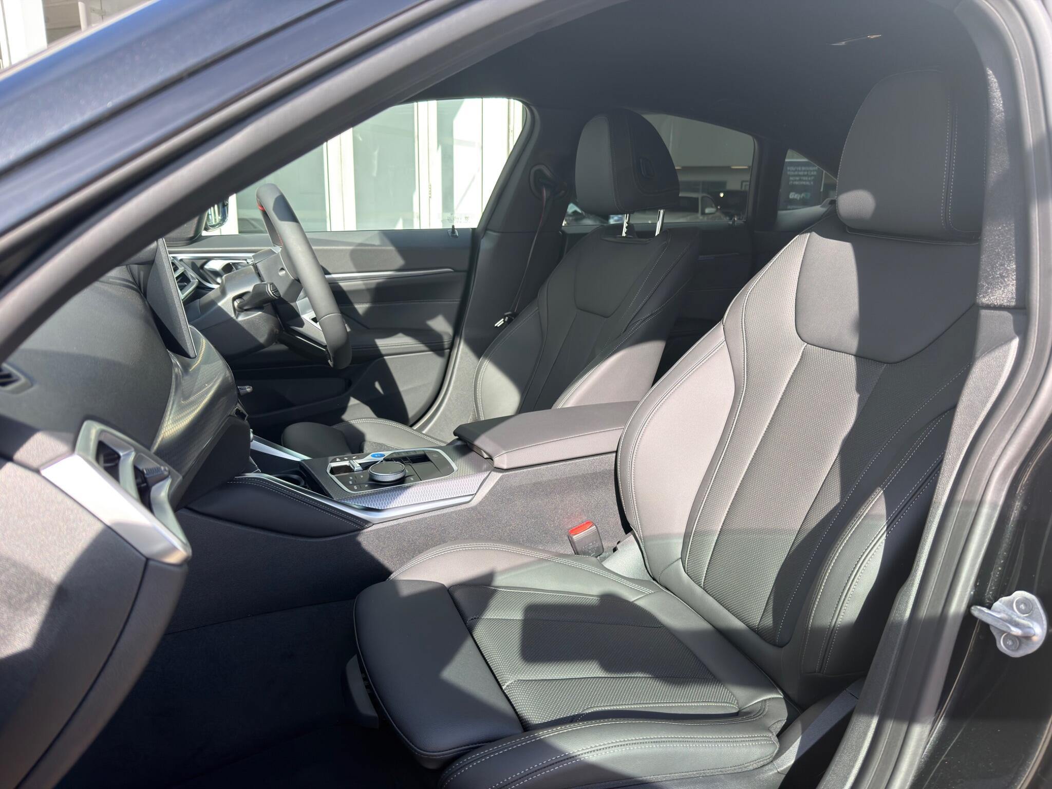 BMW I4 view 43