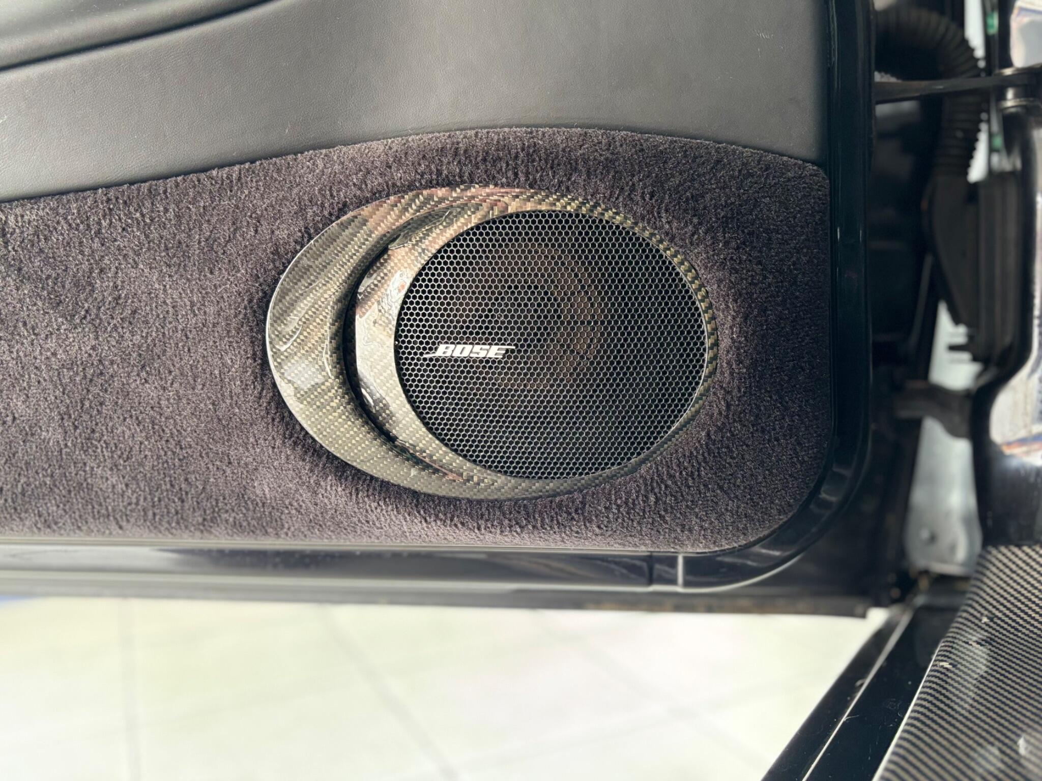 Porsche 911 view 15