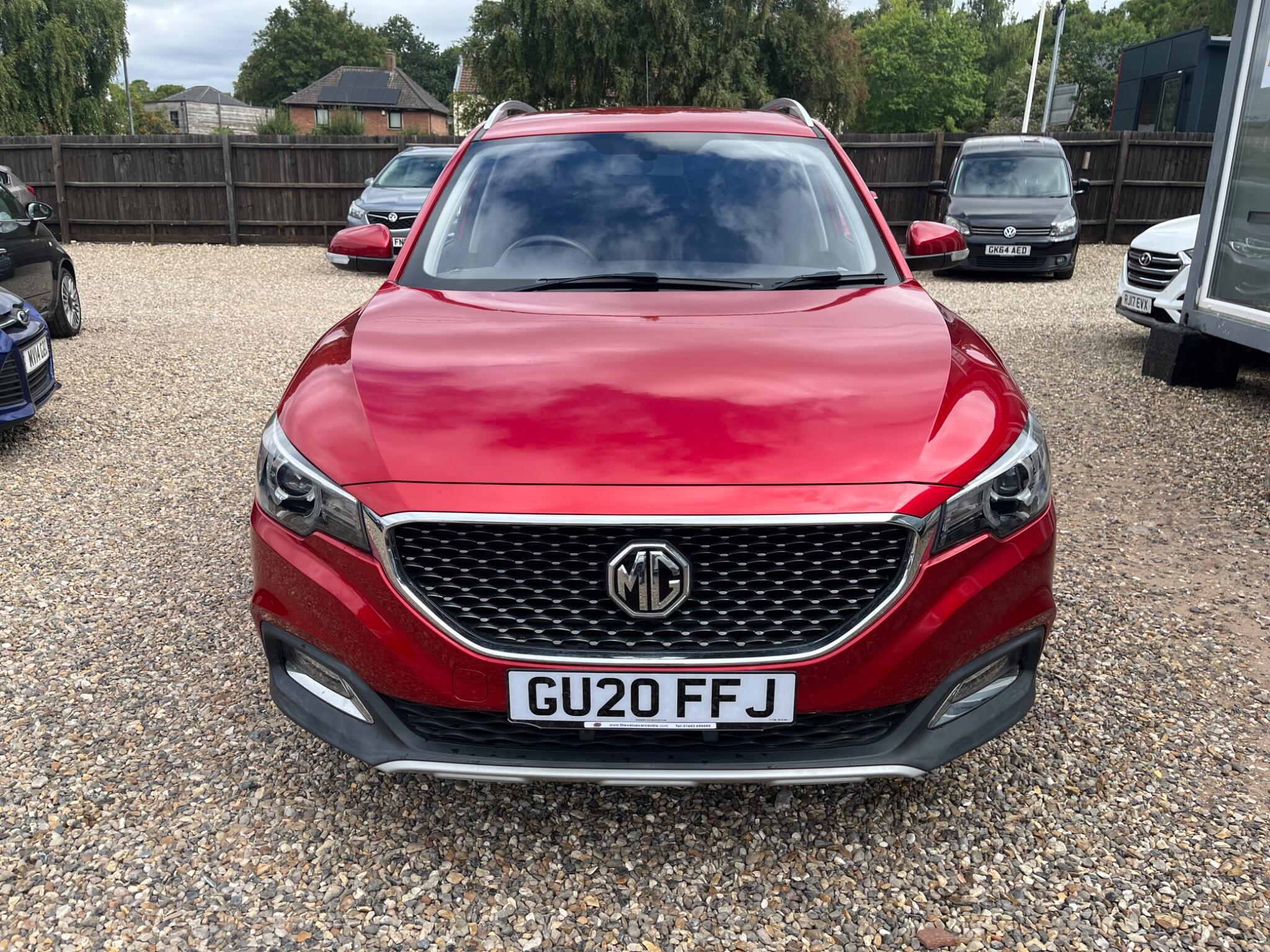 MG MG ZS view 2