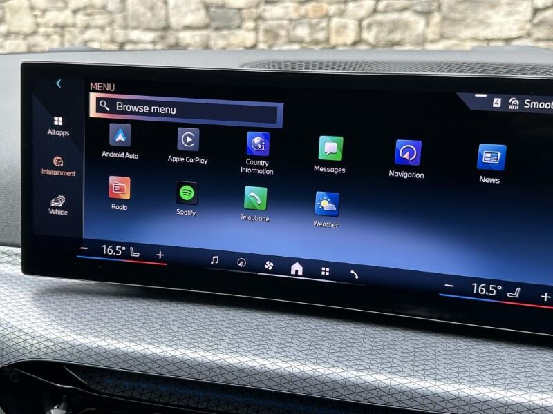 BMW i4 view 23
