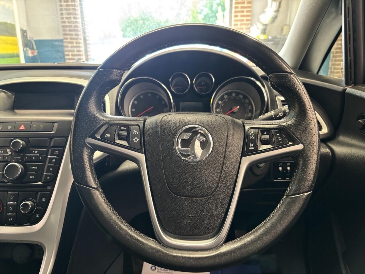 Vauxhall Astra view 16