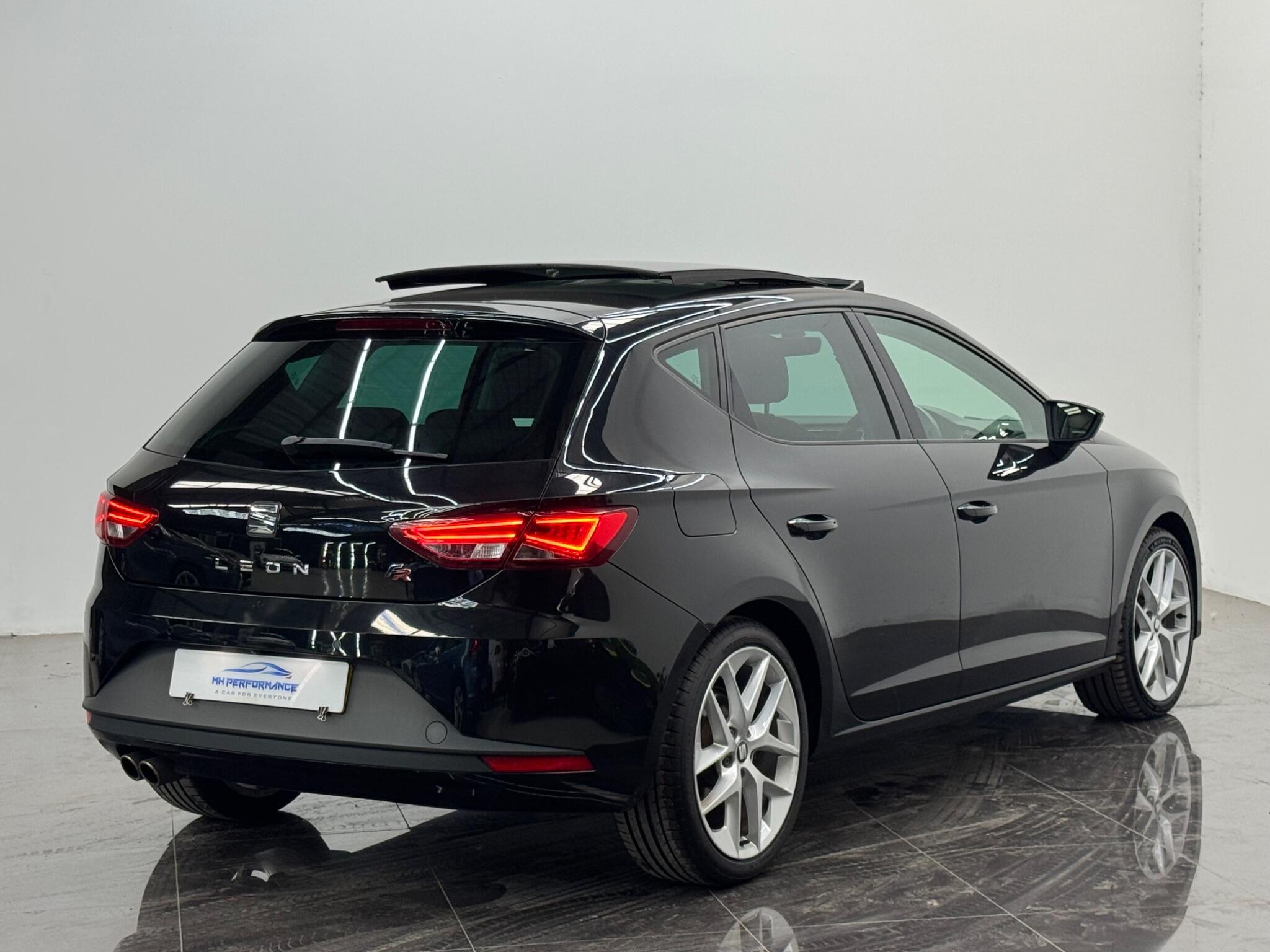Seat Leon view 9