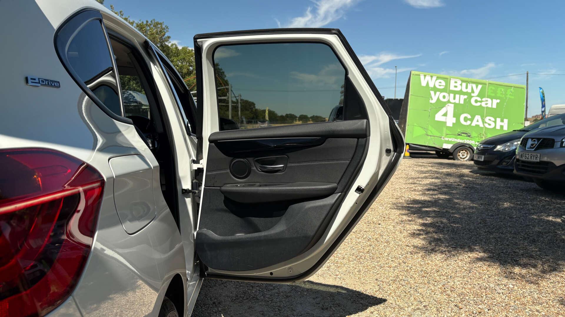 BMW 2 Series view 51