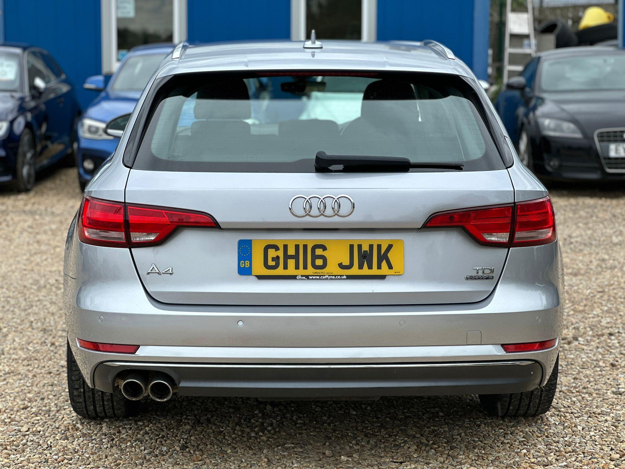 Audi A4 Avant view 41