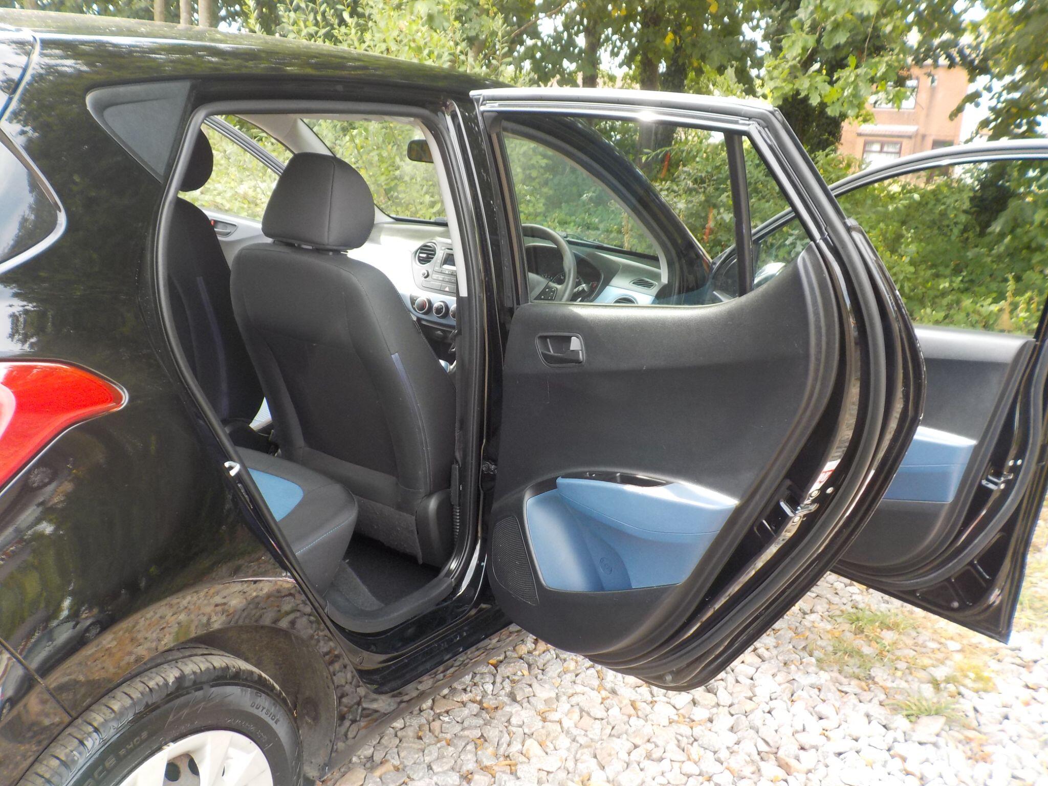 Hyundai i10 1.0 SE Euro 5 5dr