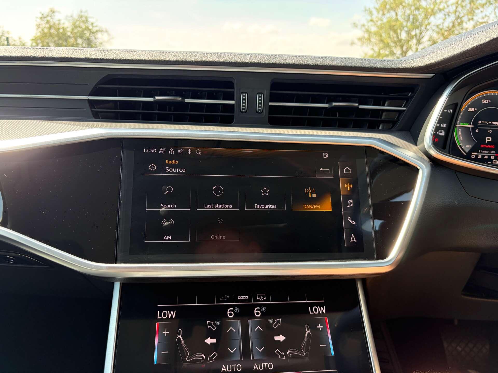 Audi A6 Saloon view 50