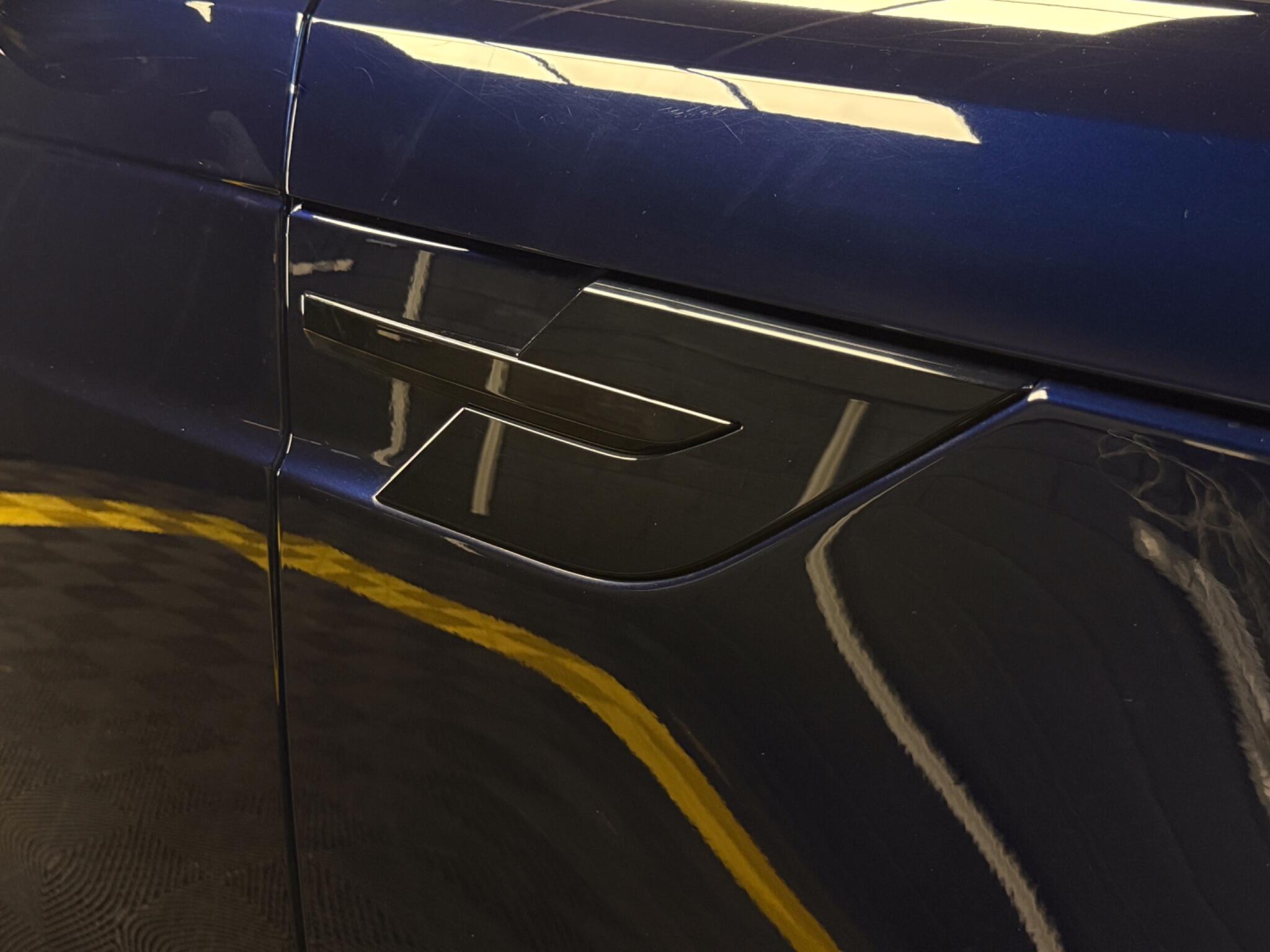 Land Rover Range Rover Sport view 14