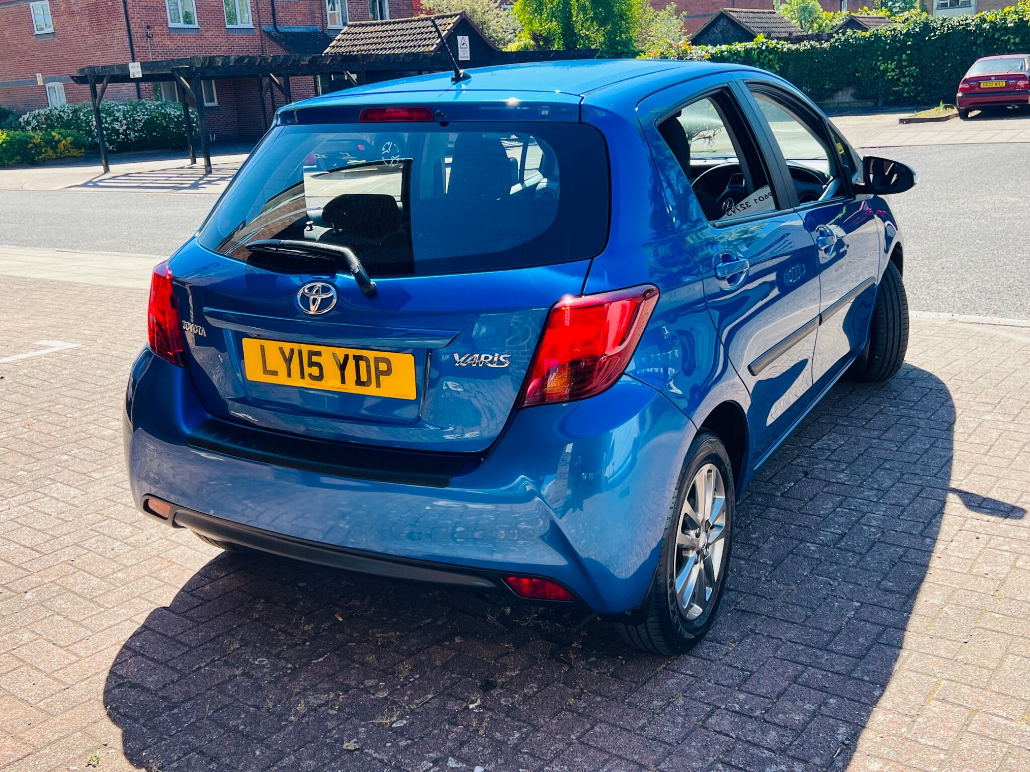 Toyota Yaris view 26