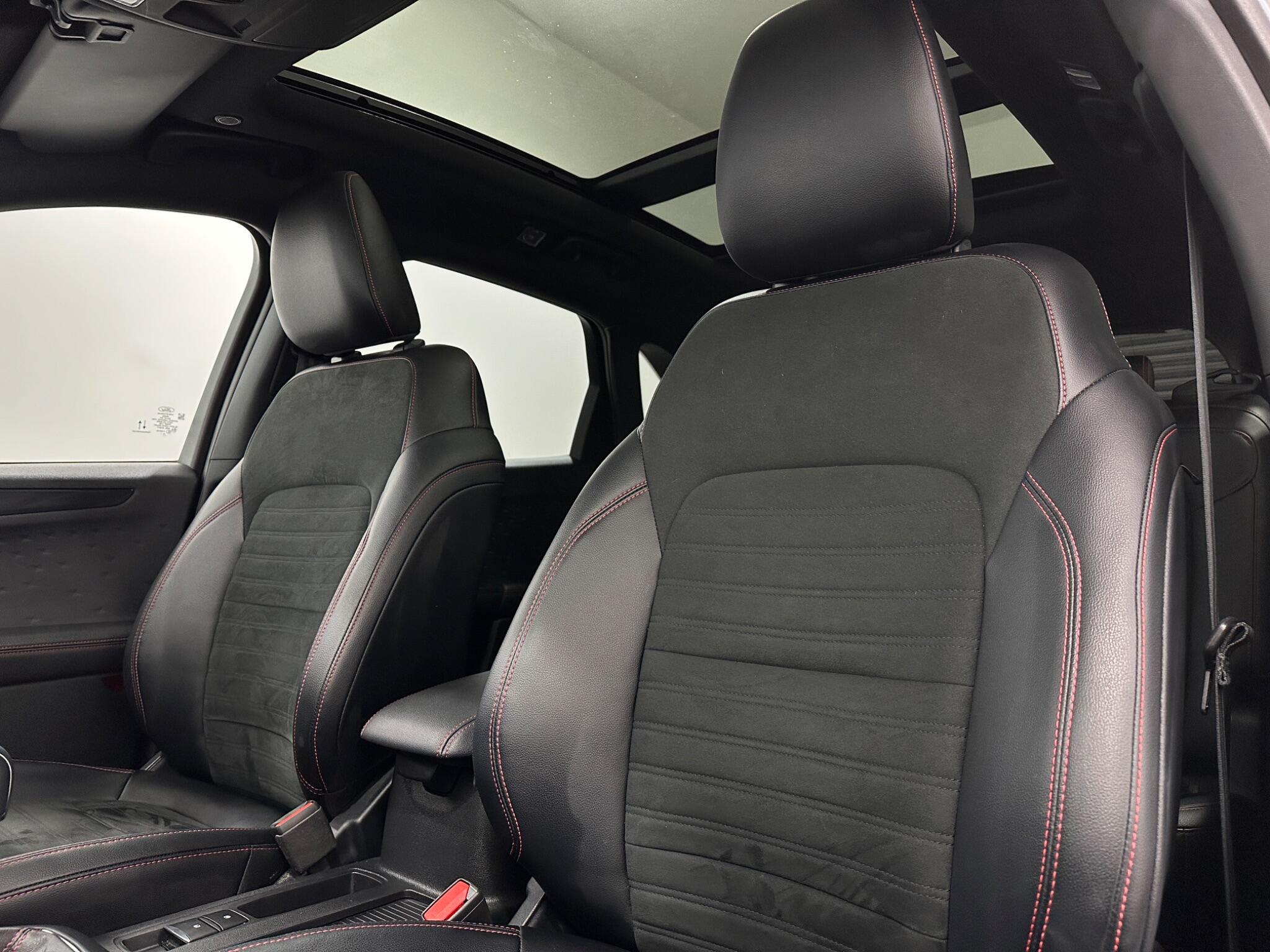 Ford Kuga view 35