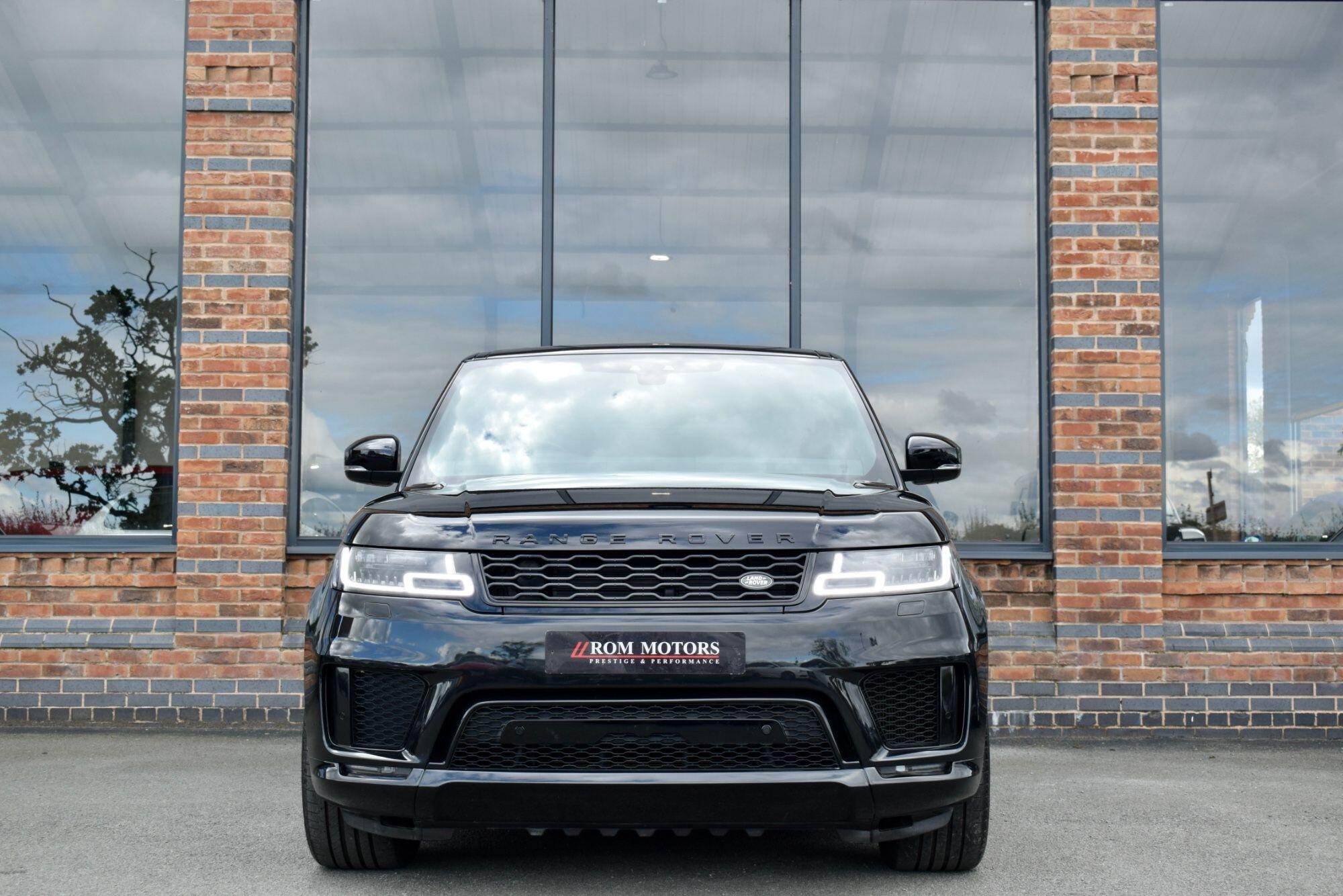 Land Rover Range Rover Sport view 4