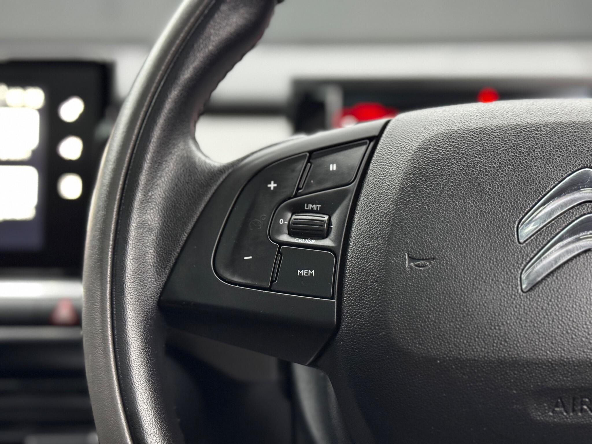 Citroen C4 Cactus view 20