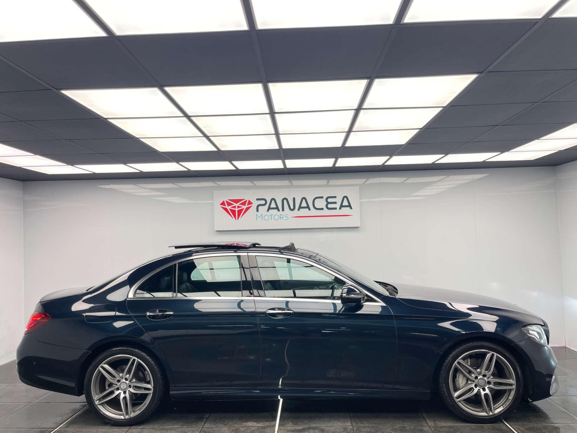 Mercedes-Benz E Class view 3
