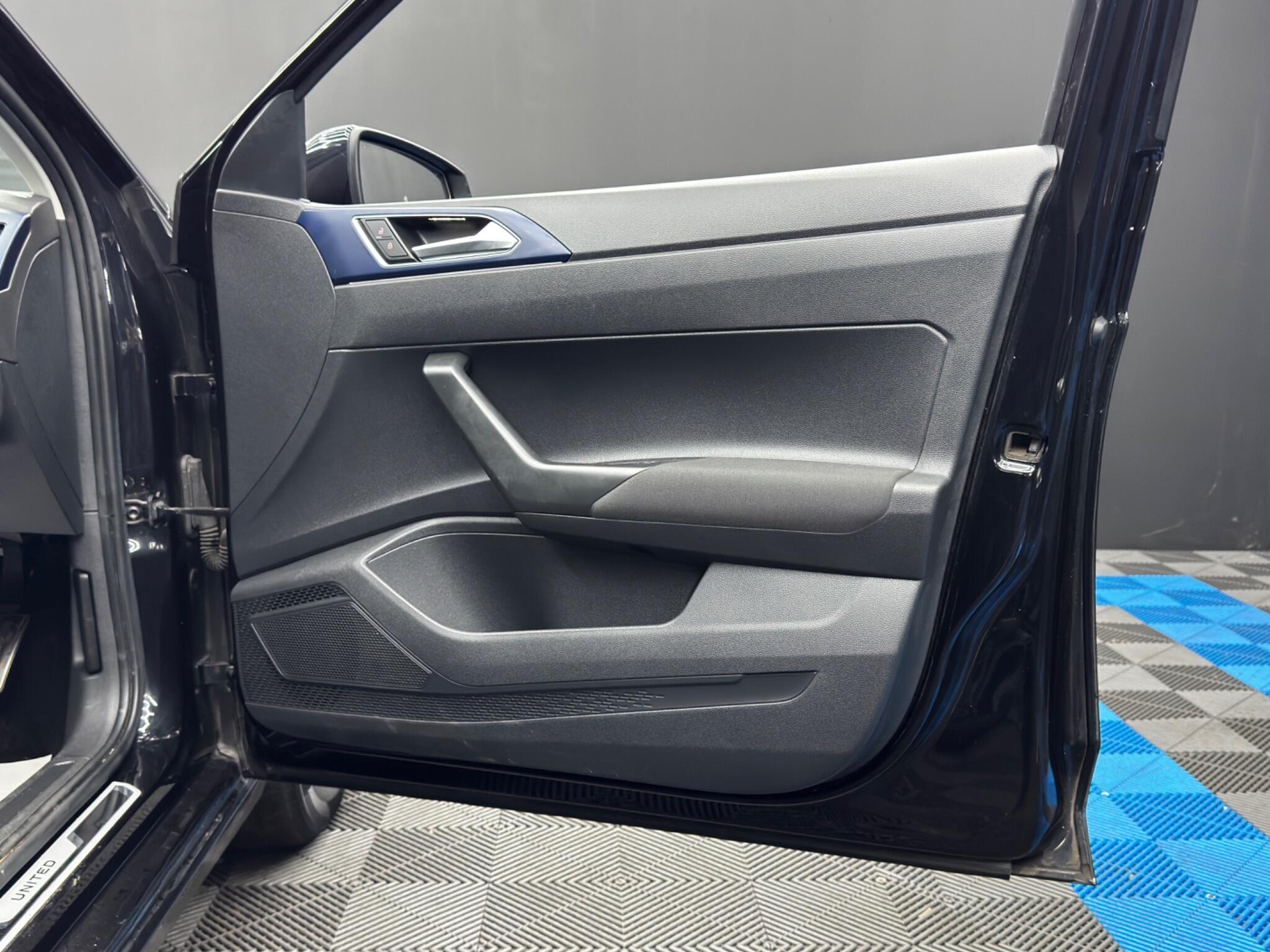 Volkswagen Polo view 38