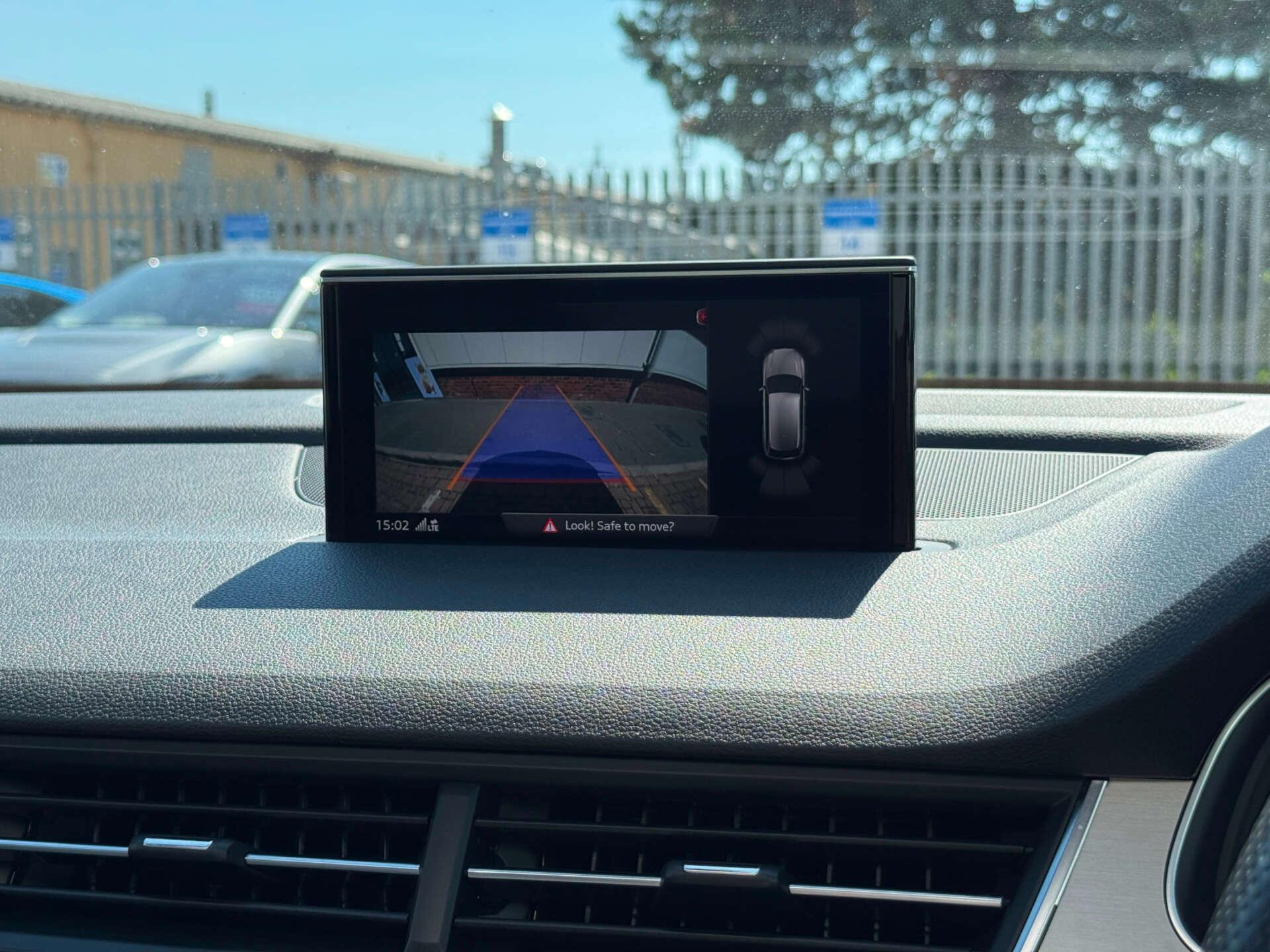 Audi Q7 view 73