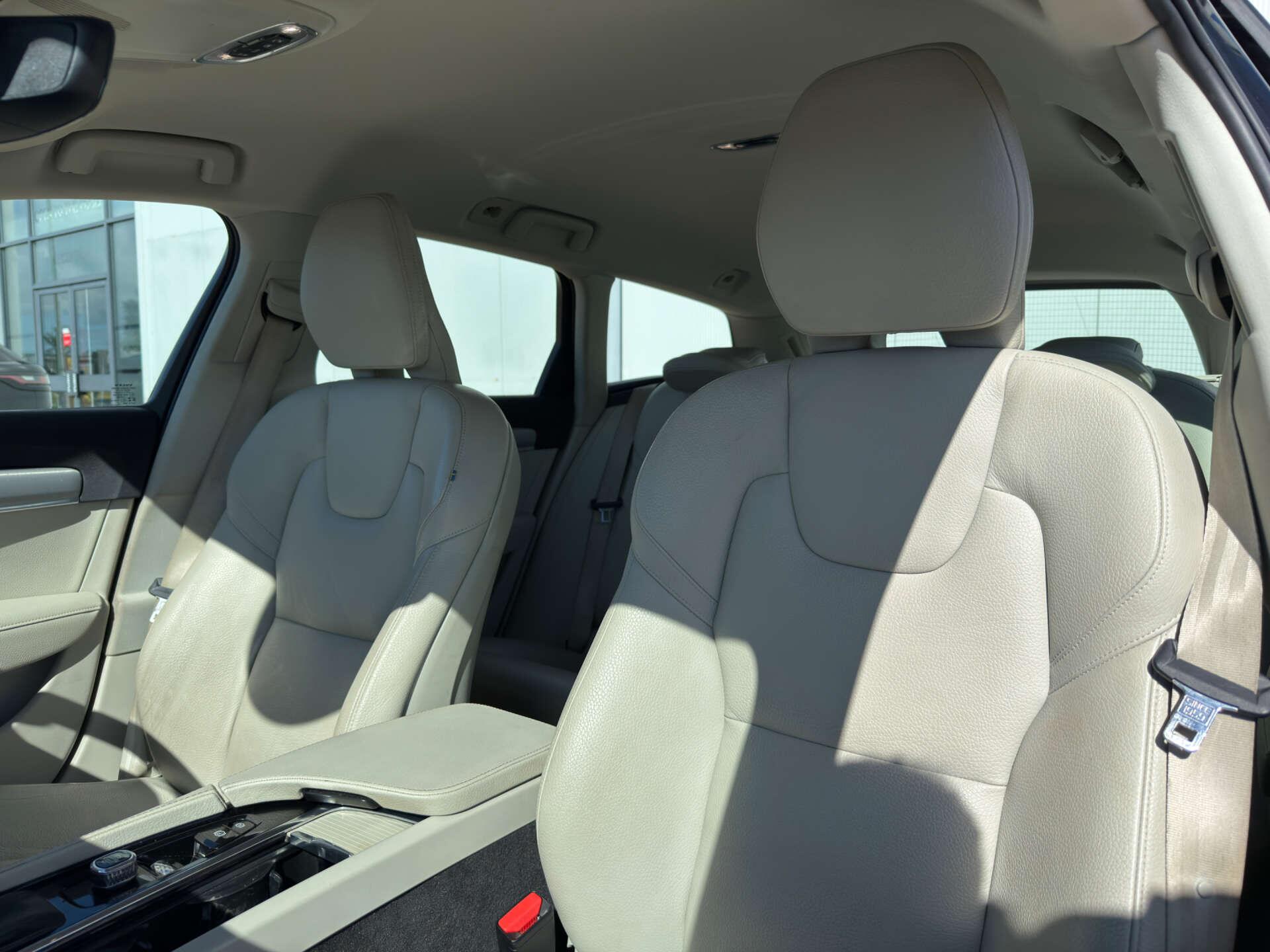 Volvo V90 view 44