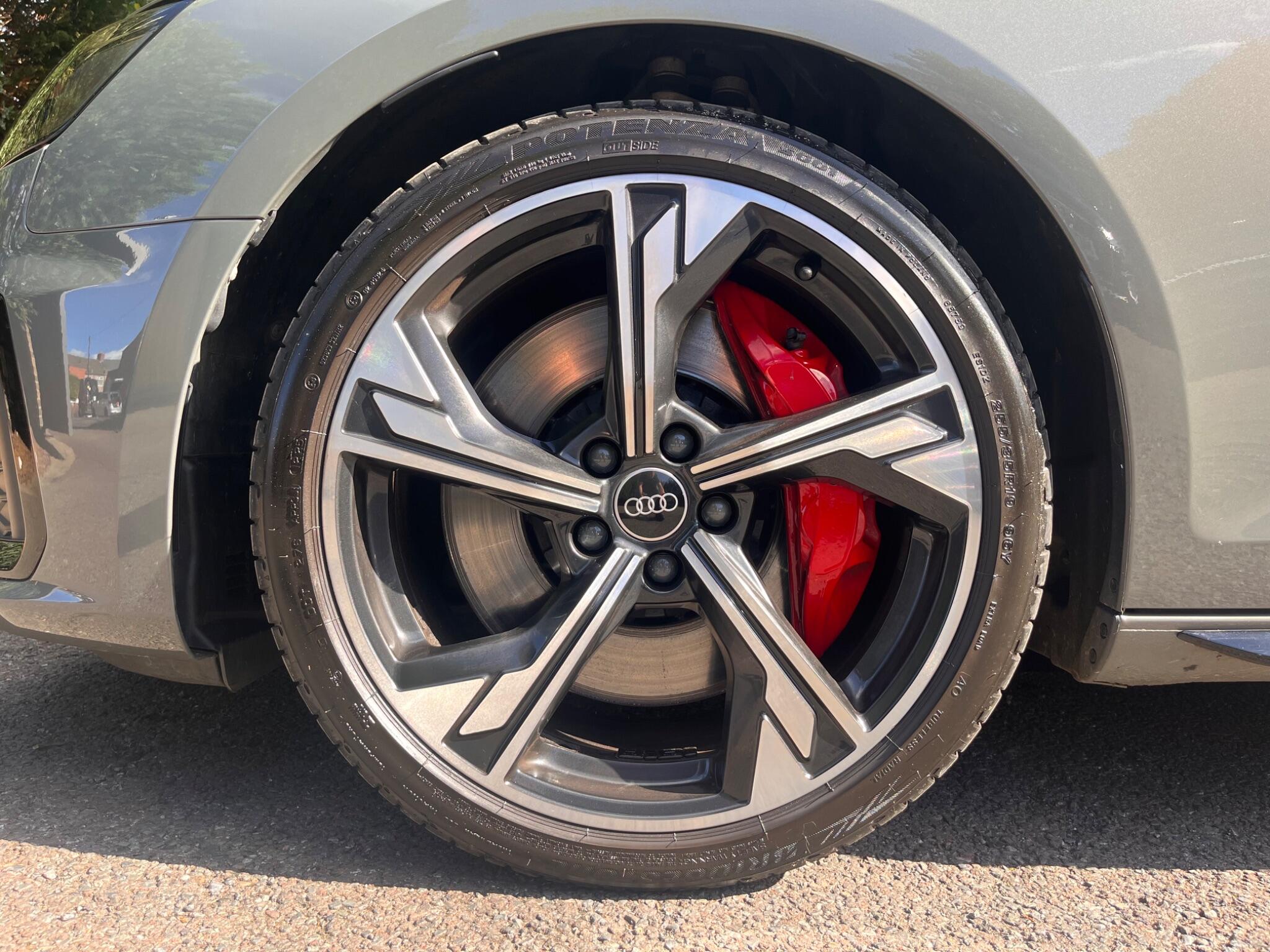 Audi S4 view 45