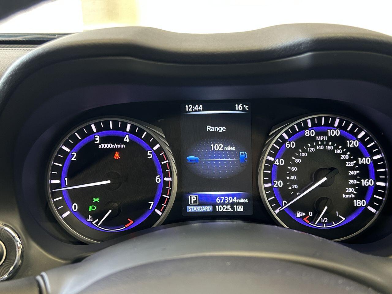 Infiniti Q50 view 42