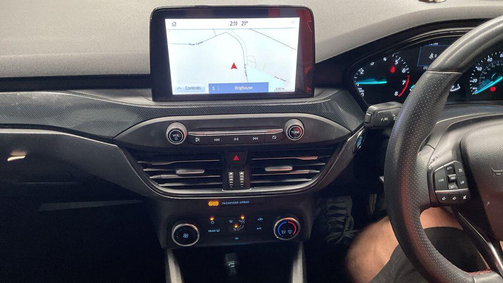 Ford Focus view 8