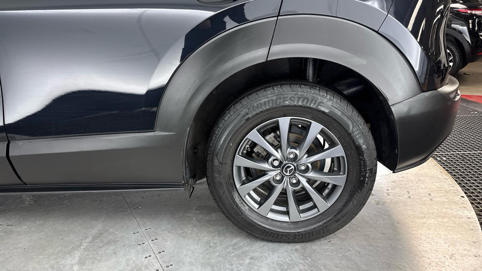 Mazda CX-30 view 21