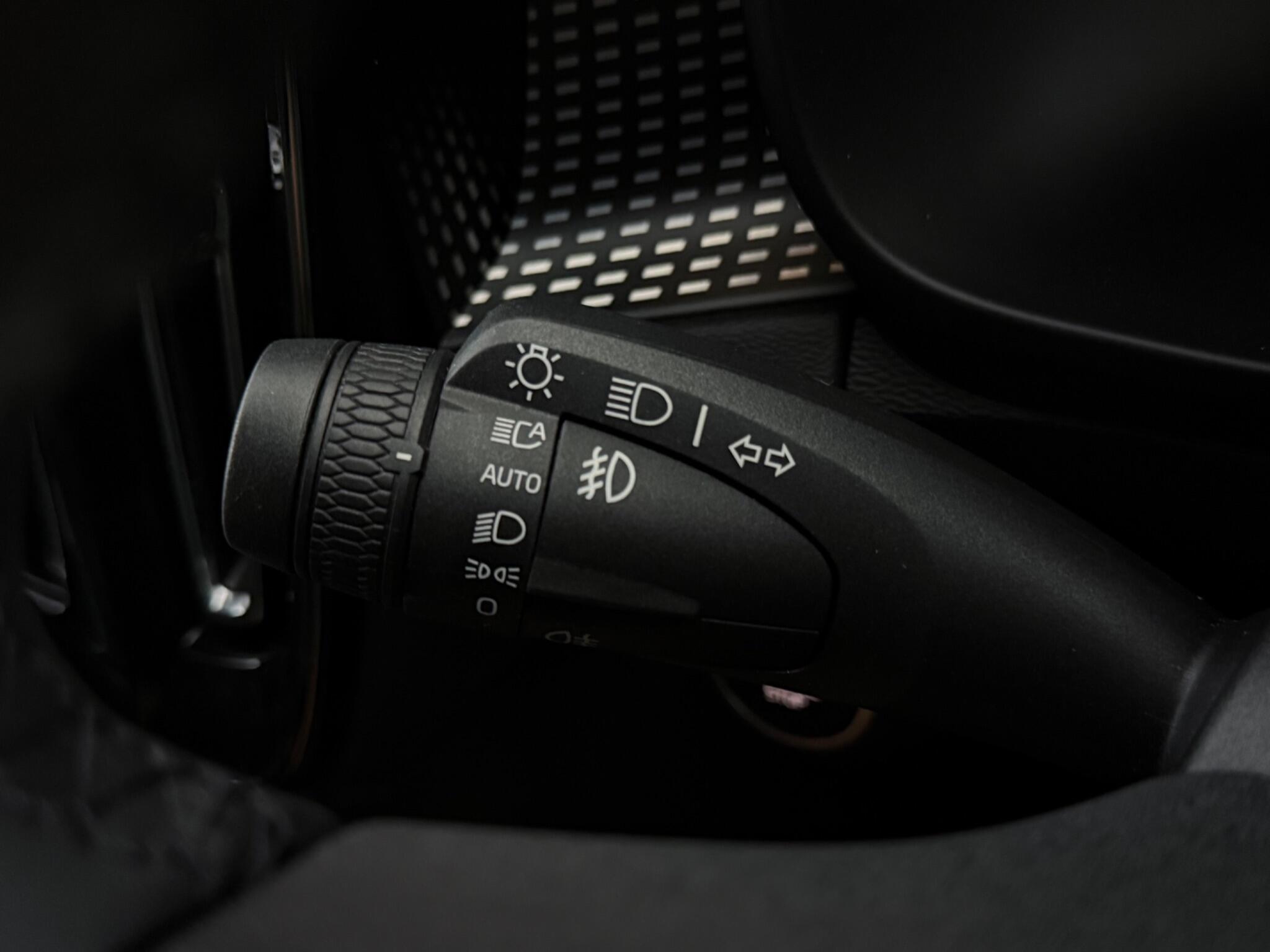 Volvo XC40 view 18