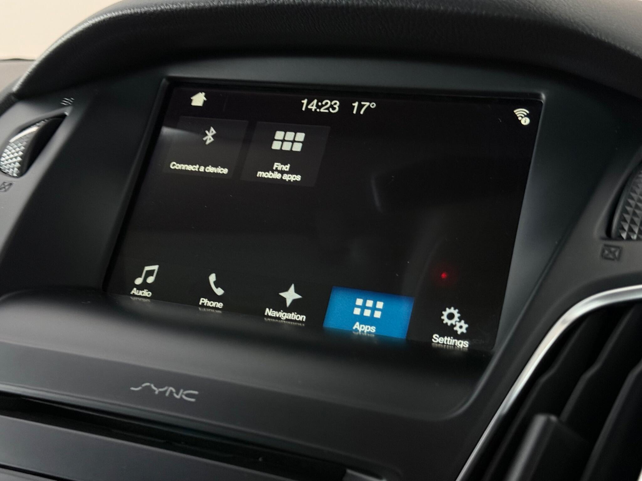 Ford Focus view 23