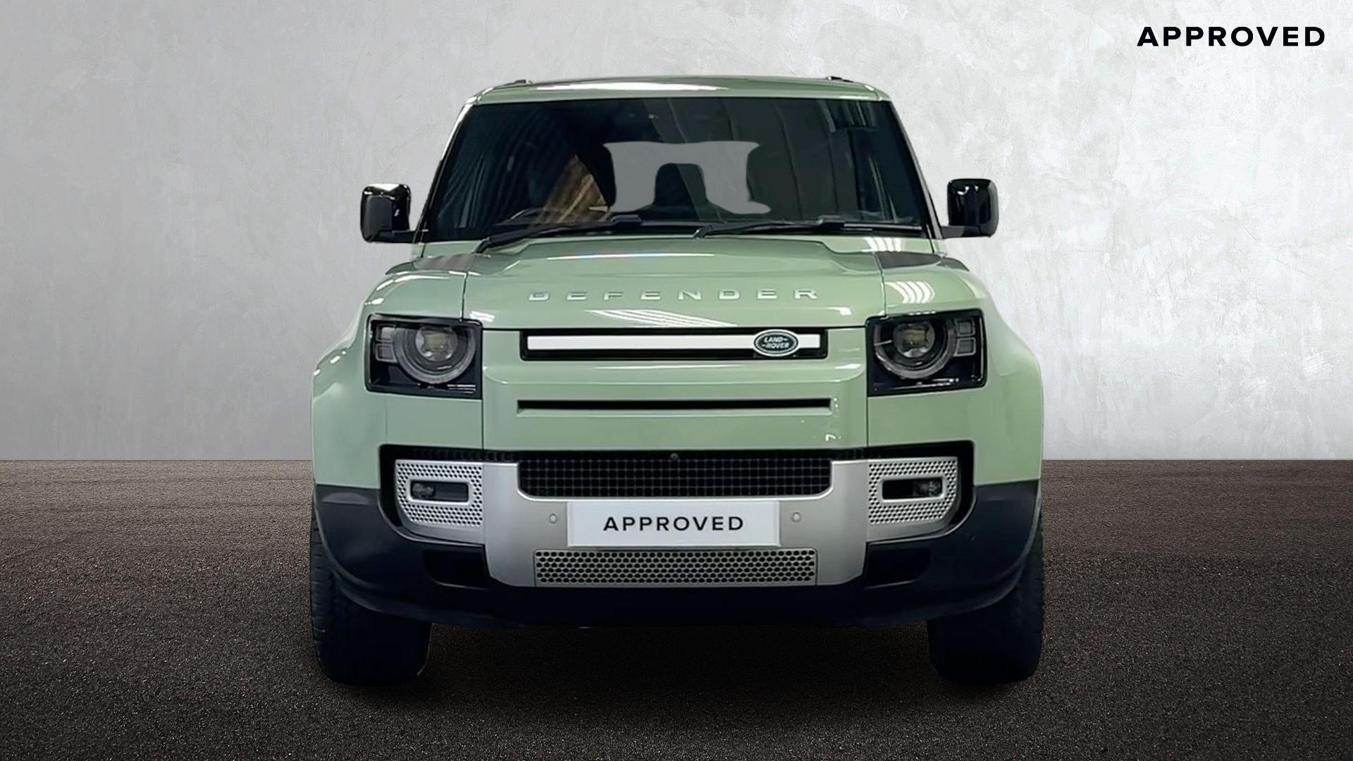 Land Rover Defender view 7