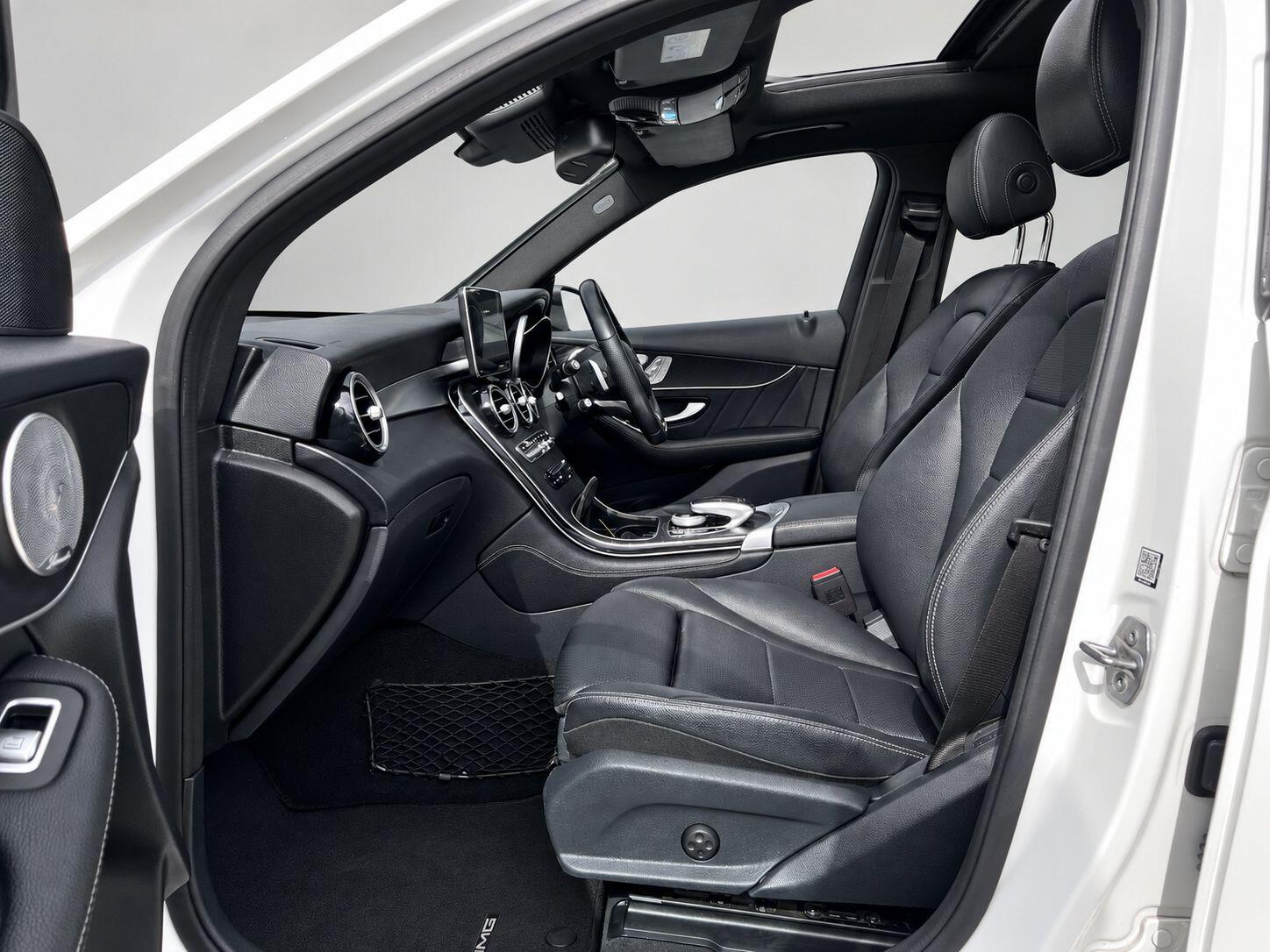 Mercedes-Benz GLC view 37