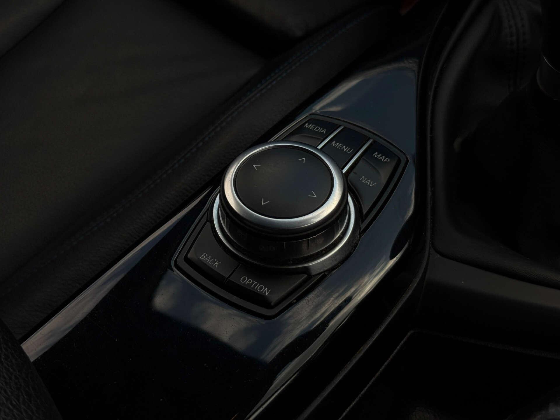 BMW 1 Series view 64