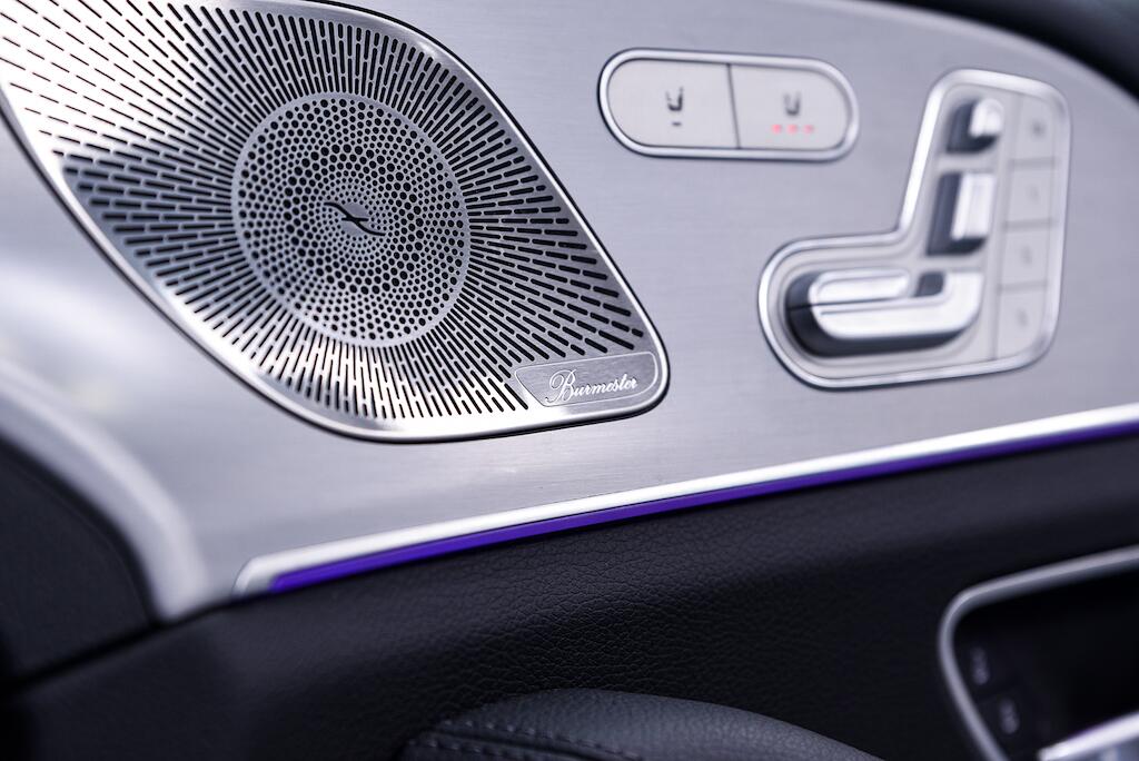 Mercedes-Benz GLE view 4