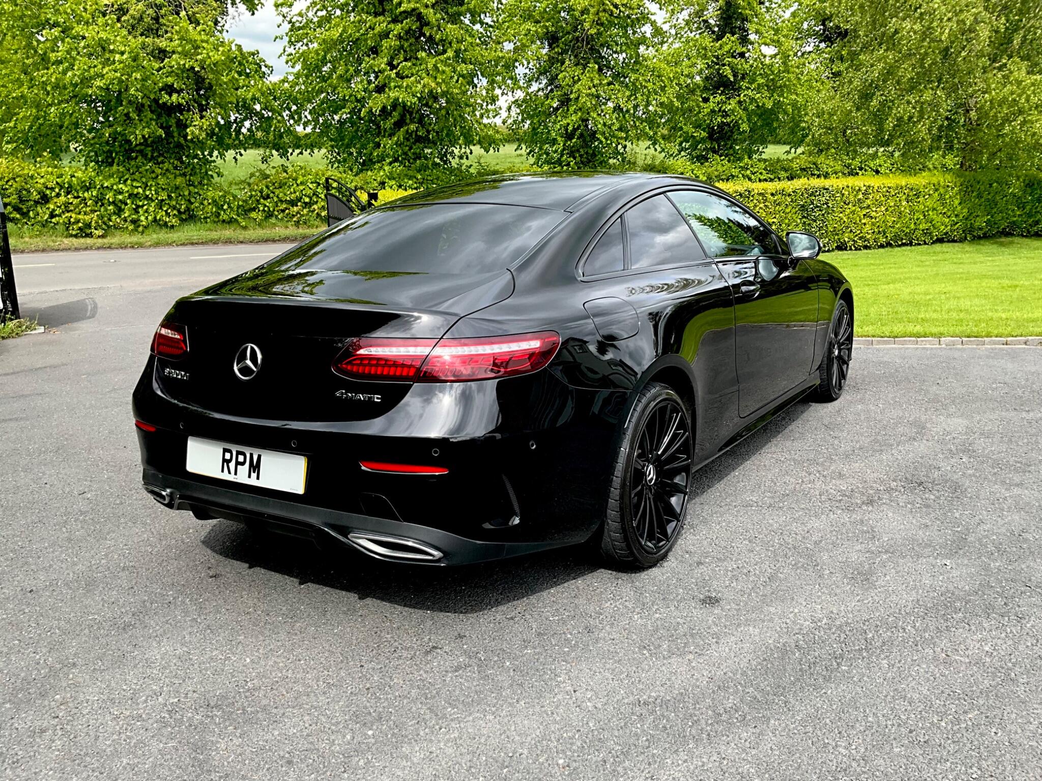 Mercedes-Benz E Class view 6