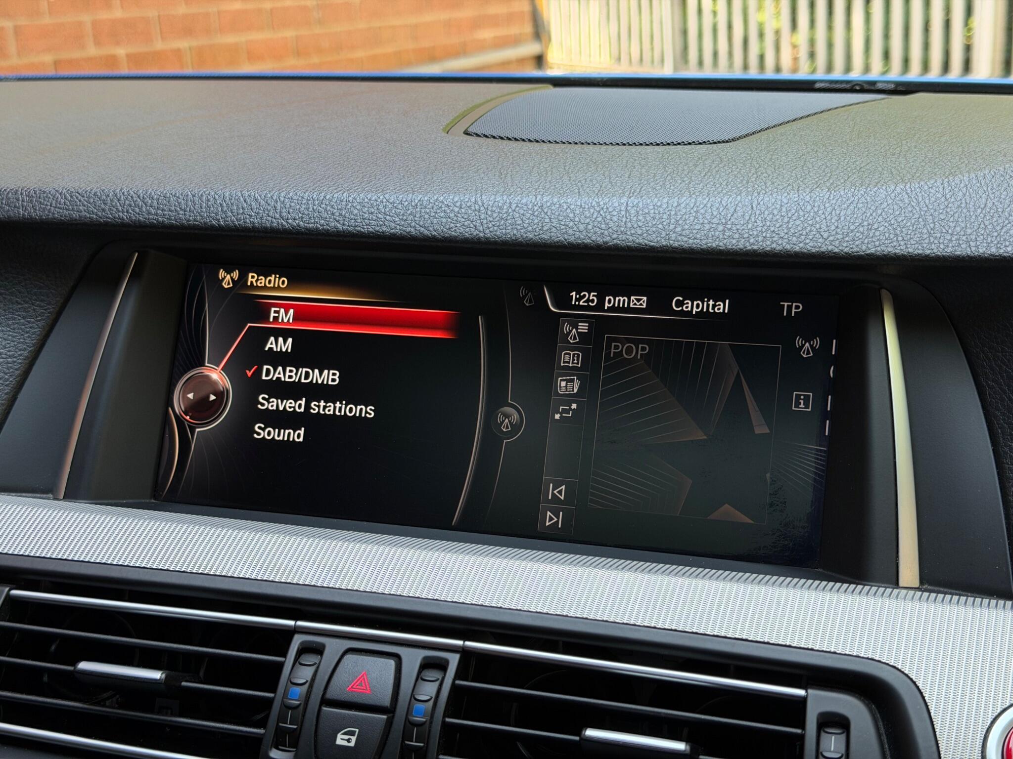 BMW M5 view 31