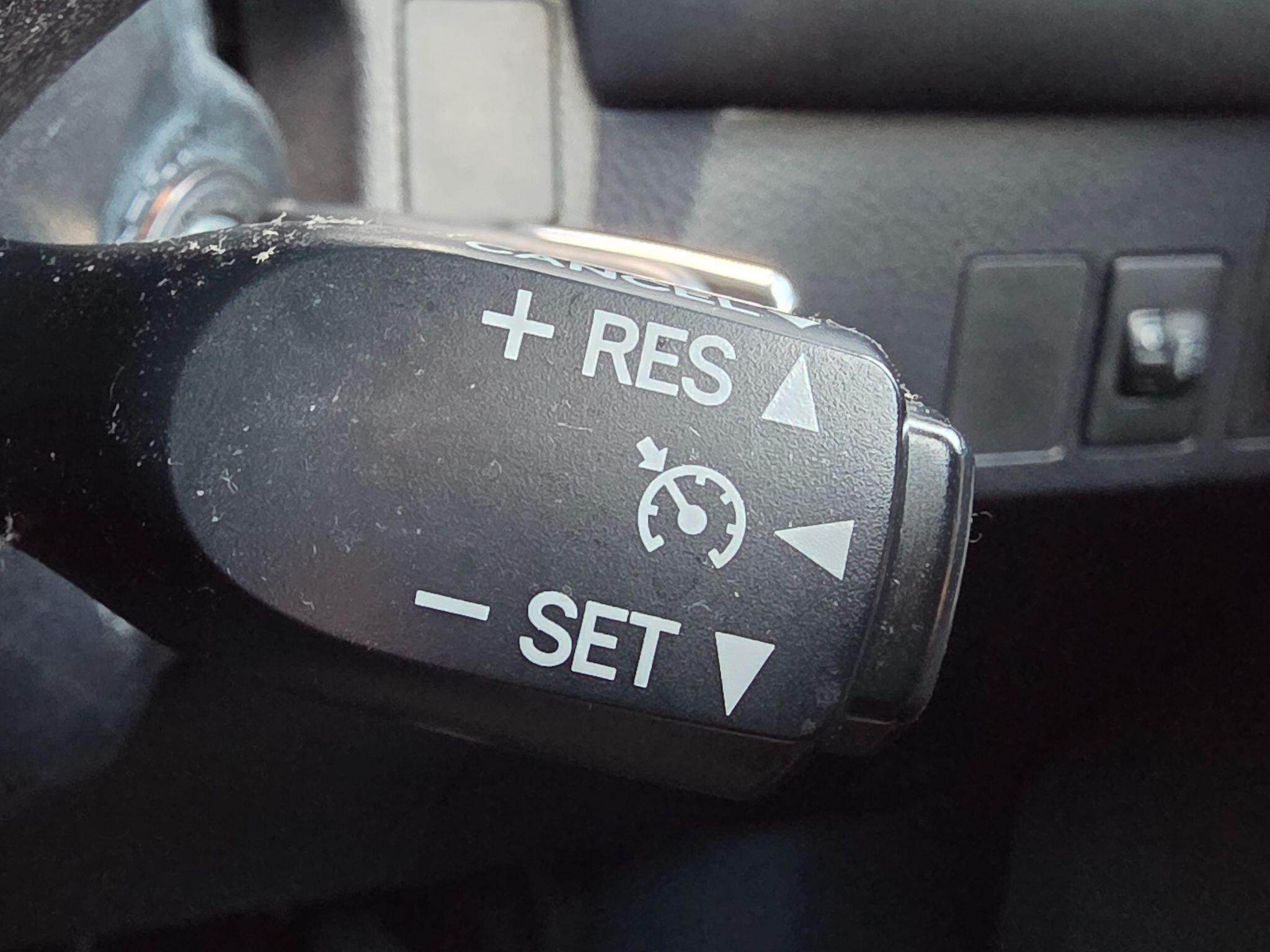 Toyota Rav4 view 18