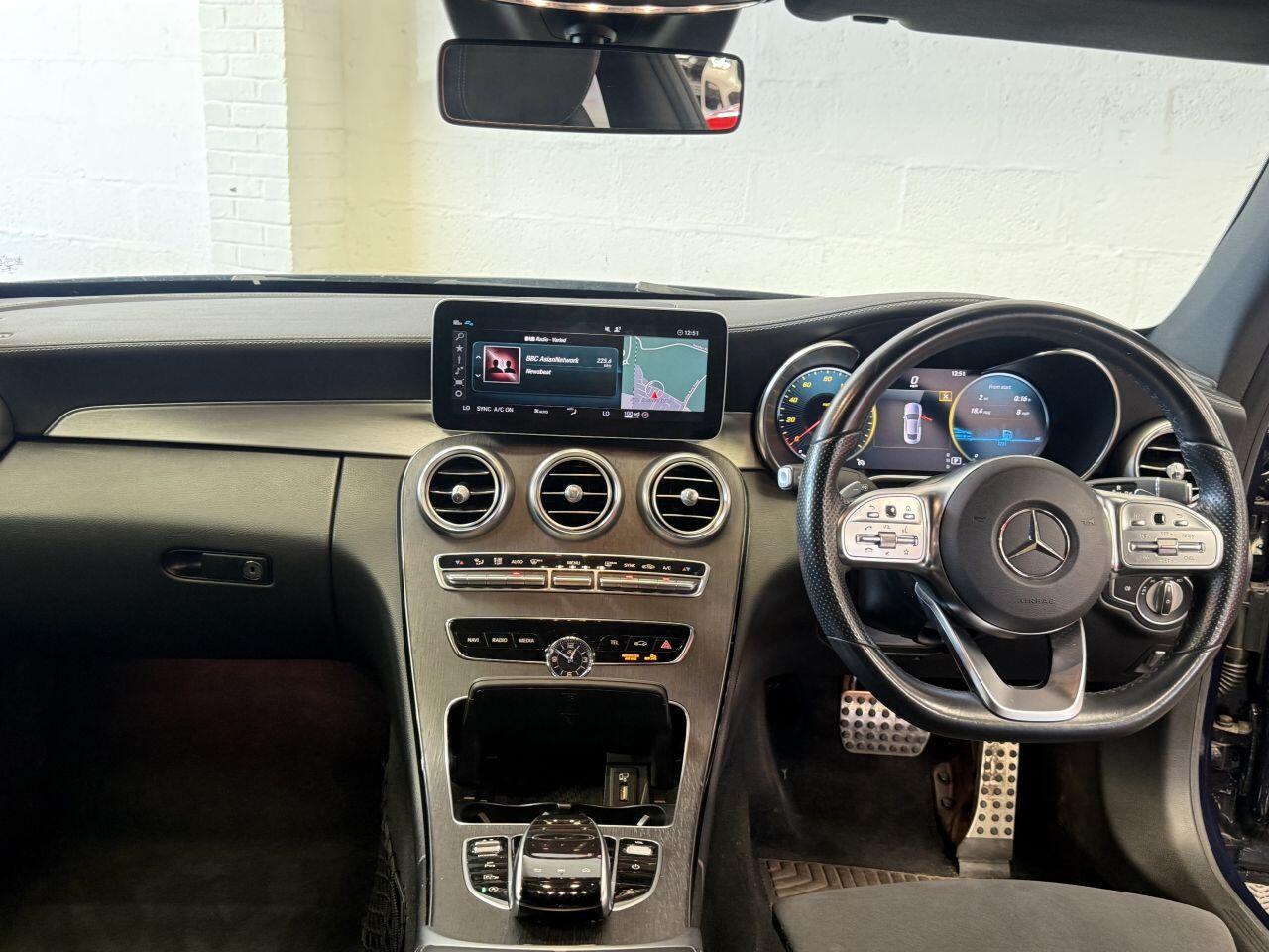 Mercedes-Benz C Class view 34