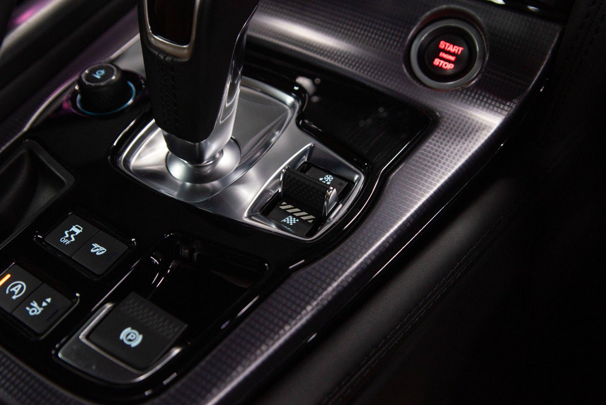 Jaguar F-Type view 41