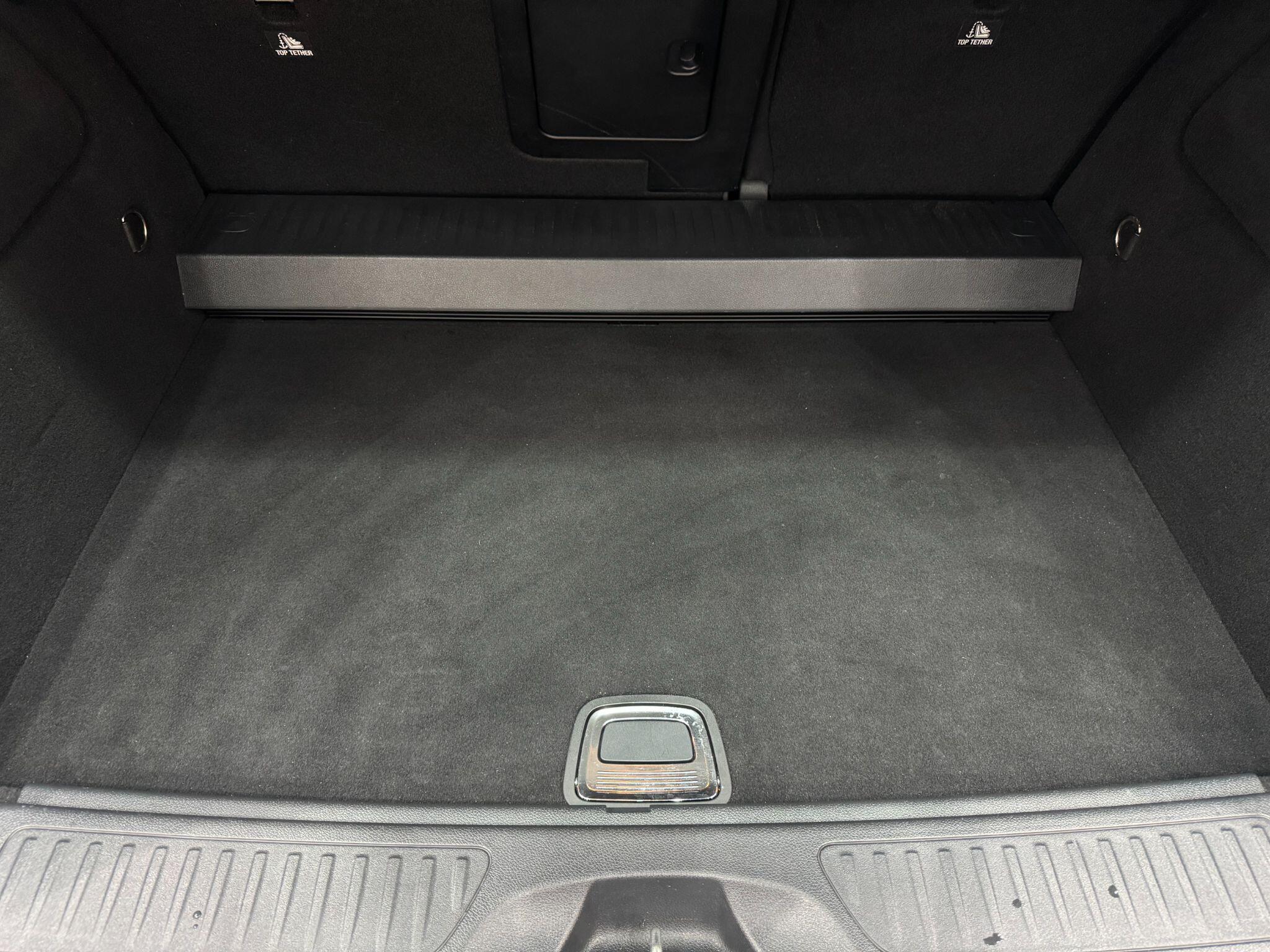 Mercedes-Benz B-Class view 57