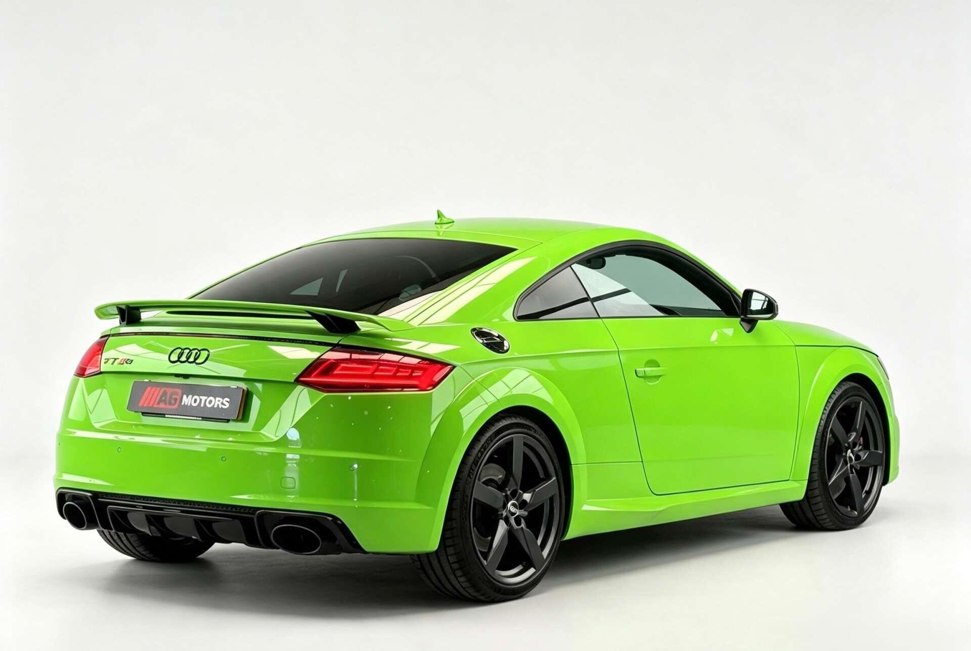 Audi TT RS view 11