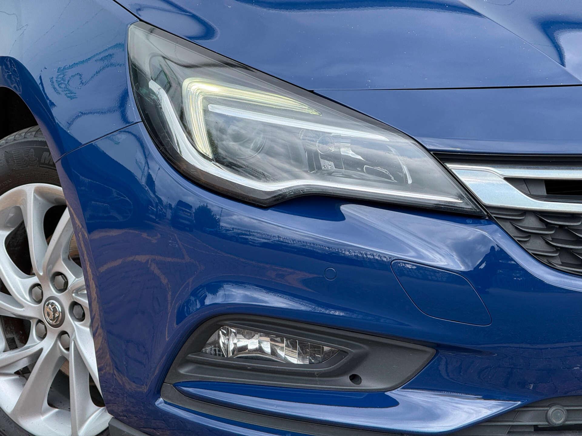 Vauxhall Astra view 25