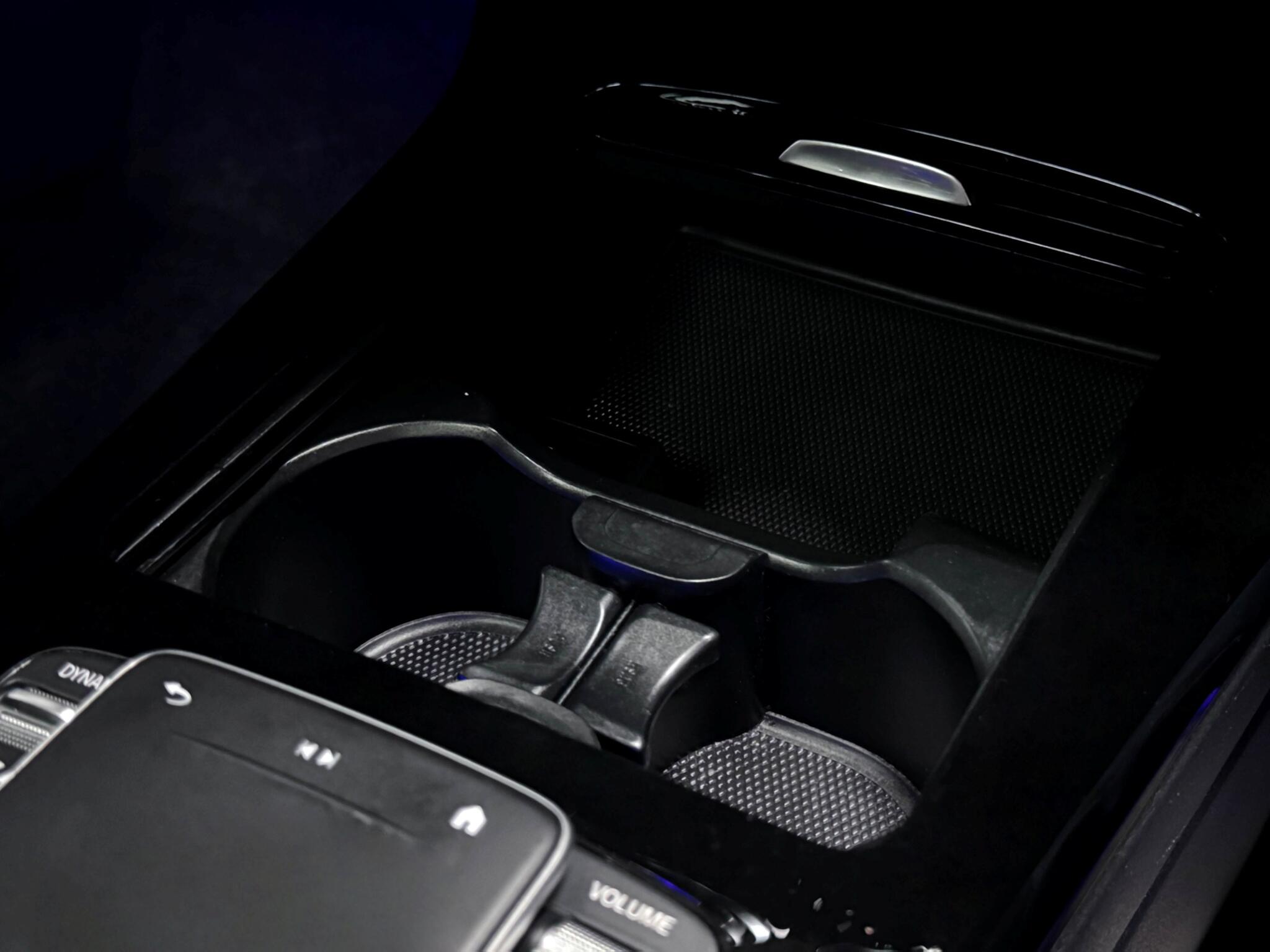 Mercedes-Benz Cla view 34