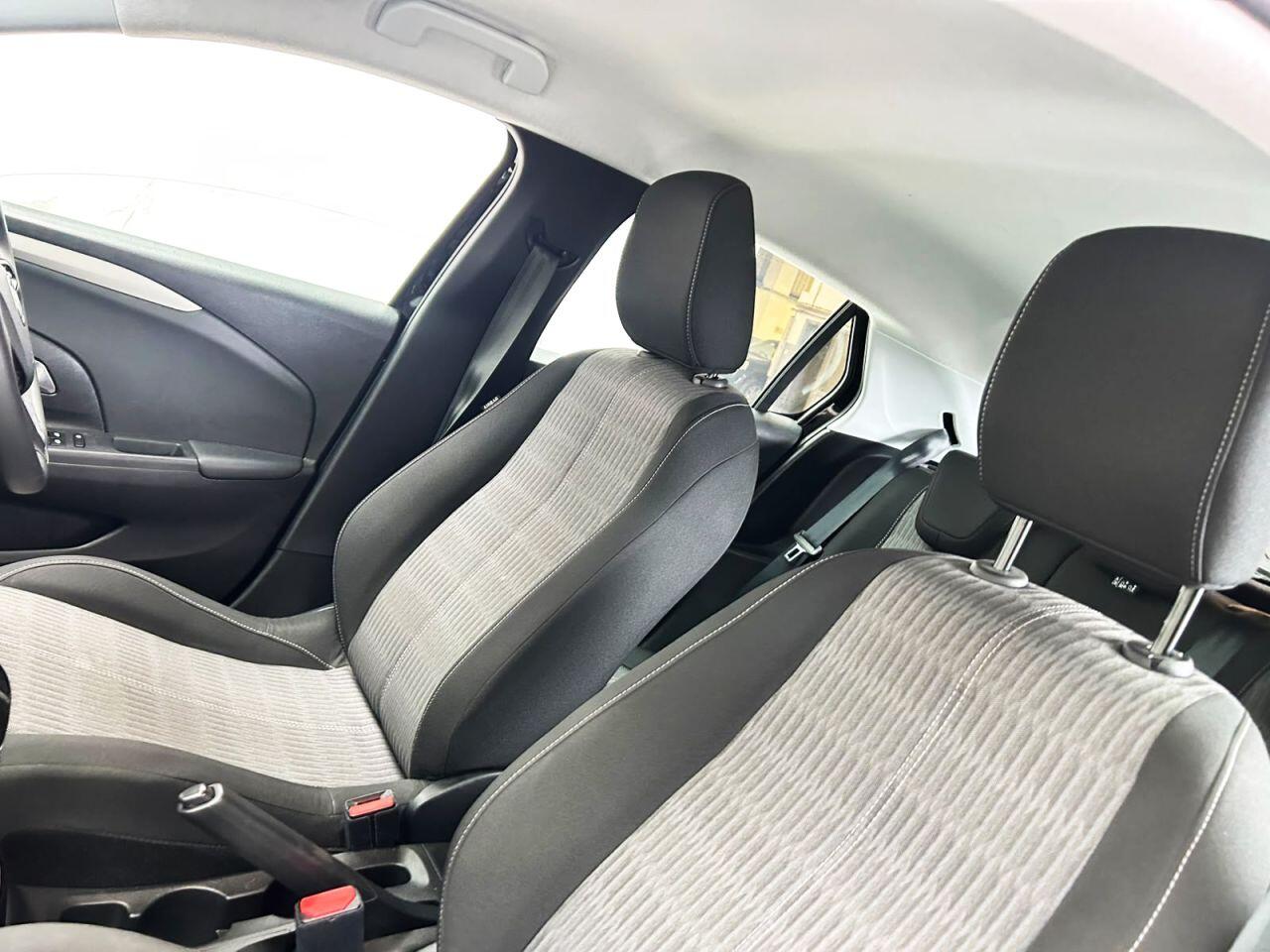 Vauxhall Corsa view 13