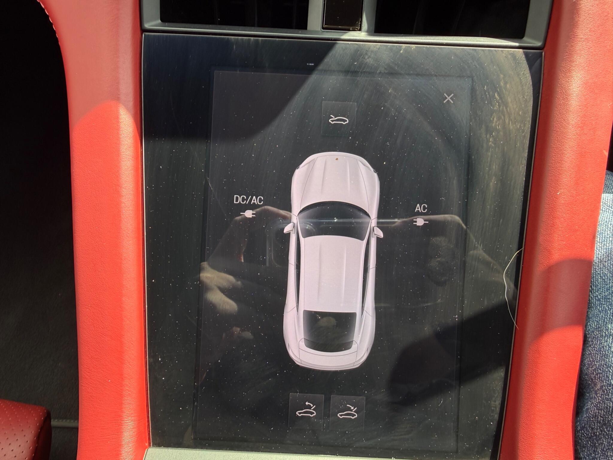 Porsche Taycan view 40