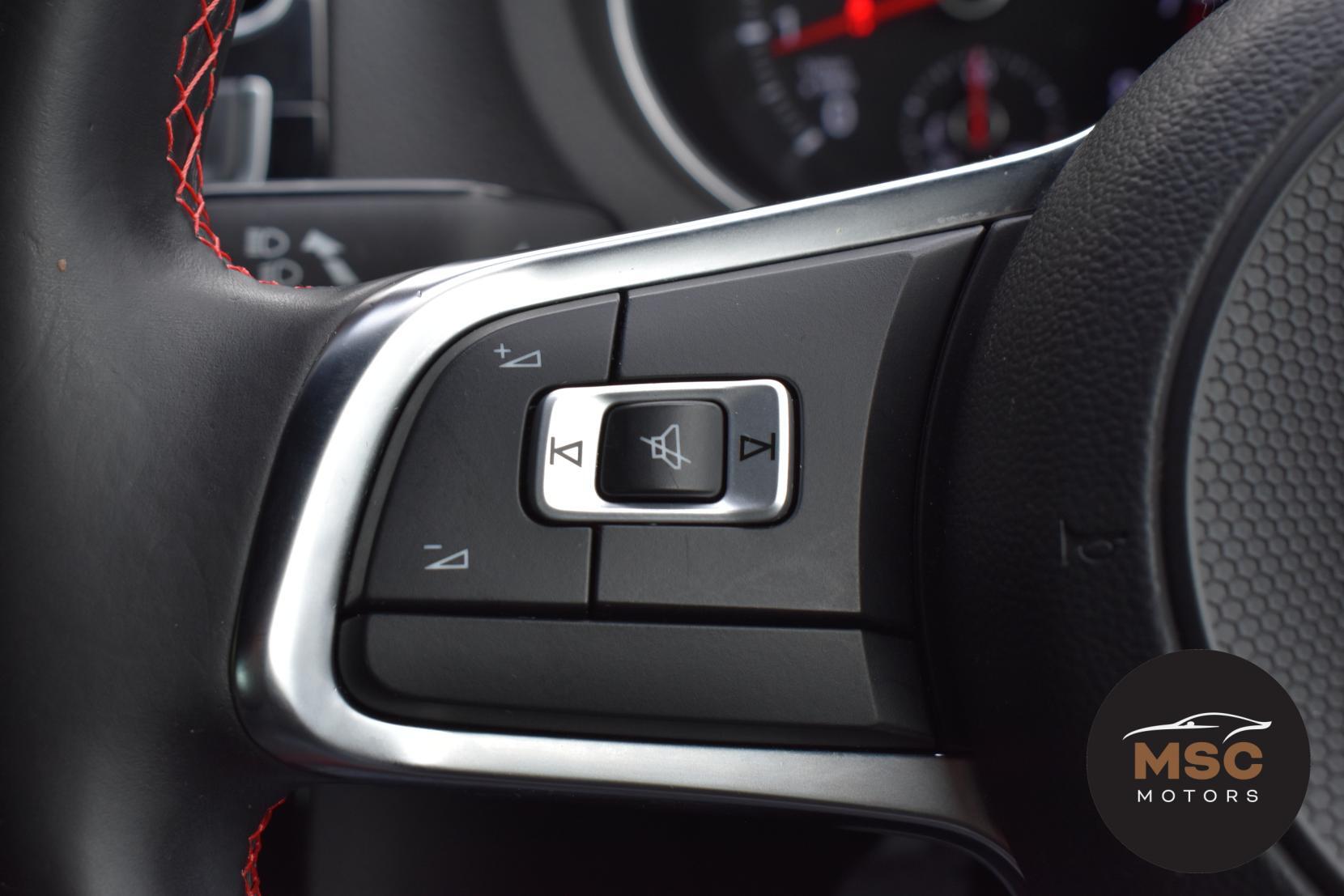 Volkswagen Polo view 44