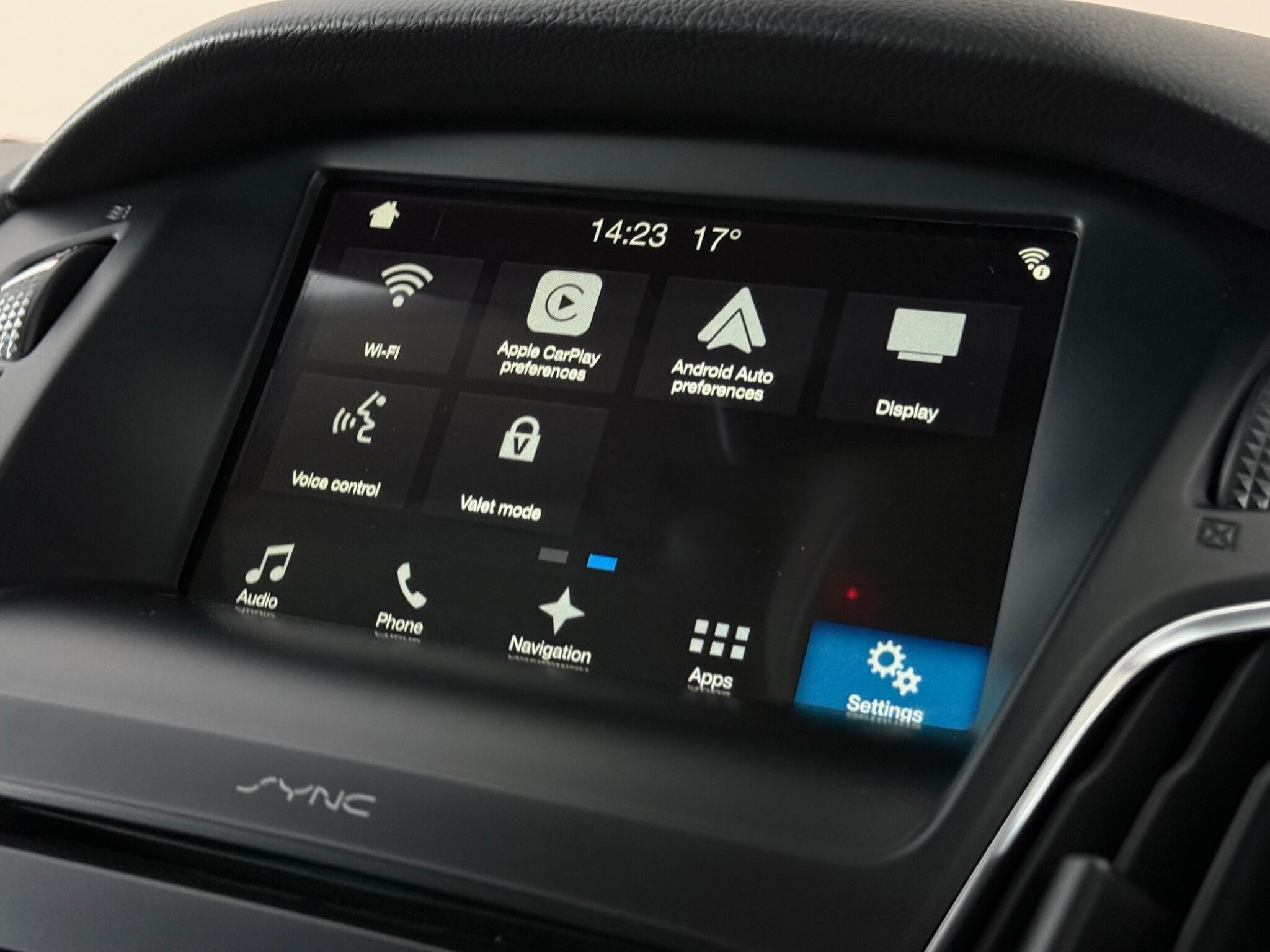 Ford Focus view 27