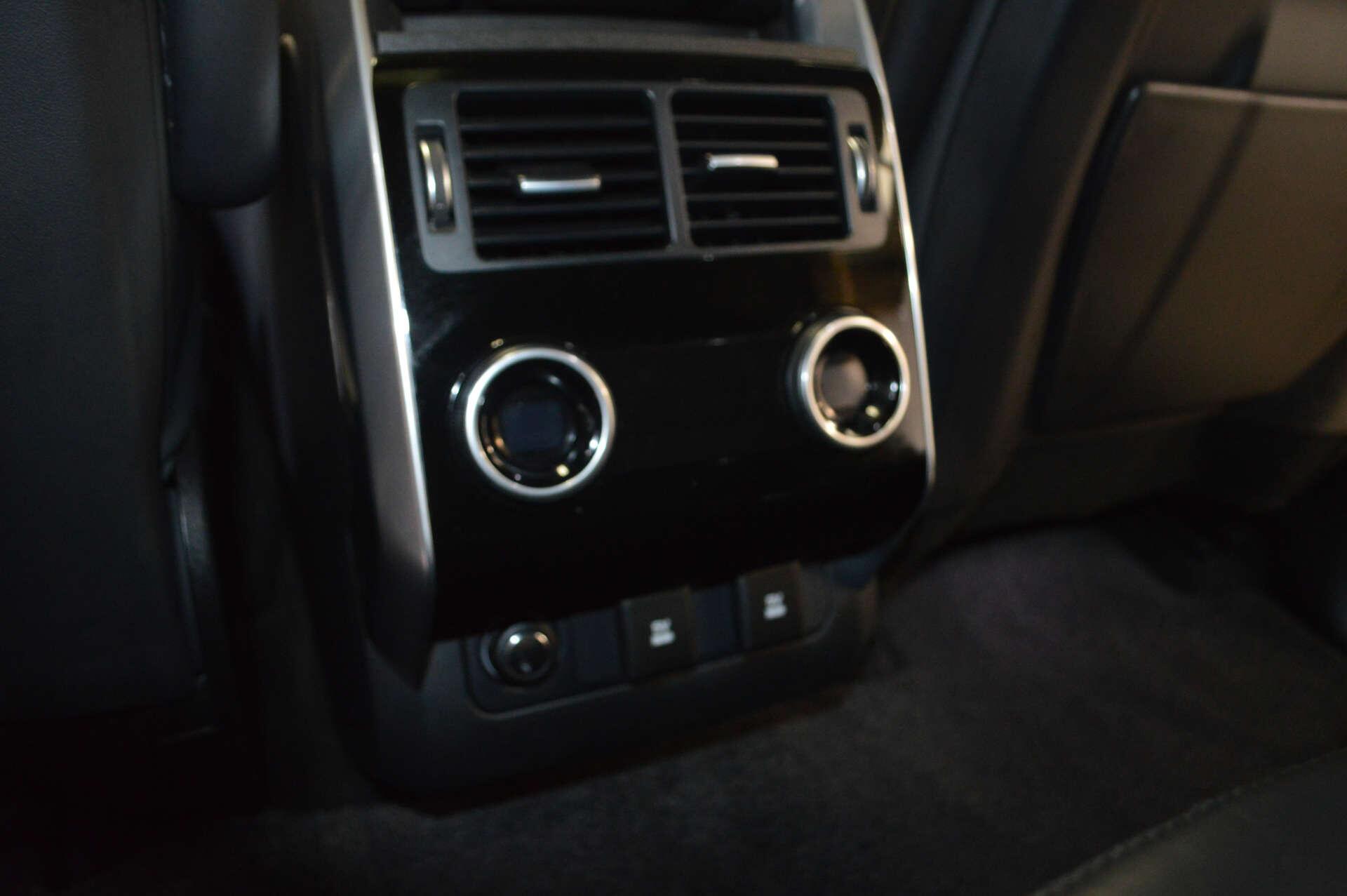 Land Rover Range Rover Sport view 31