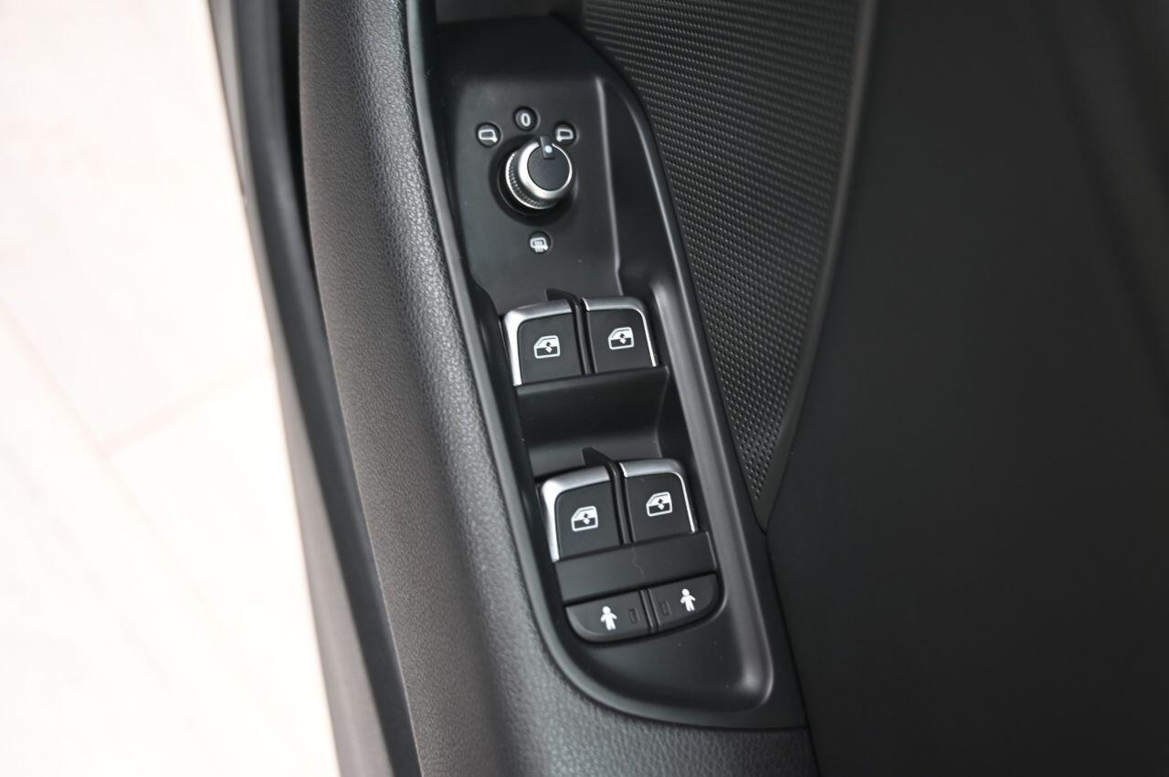 Audi S3 view 34