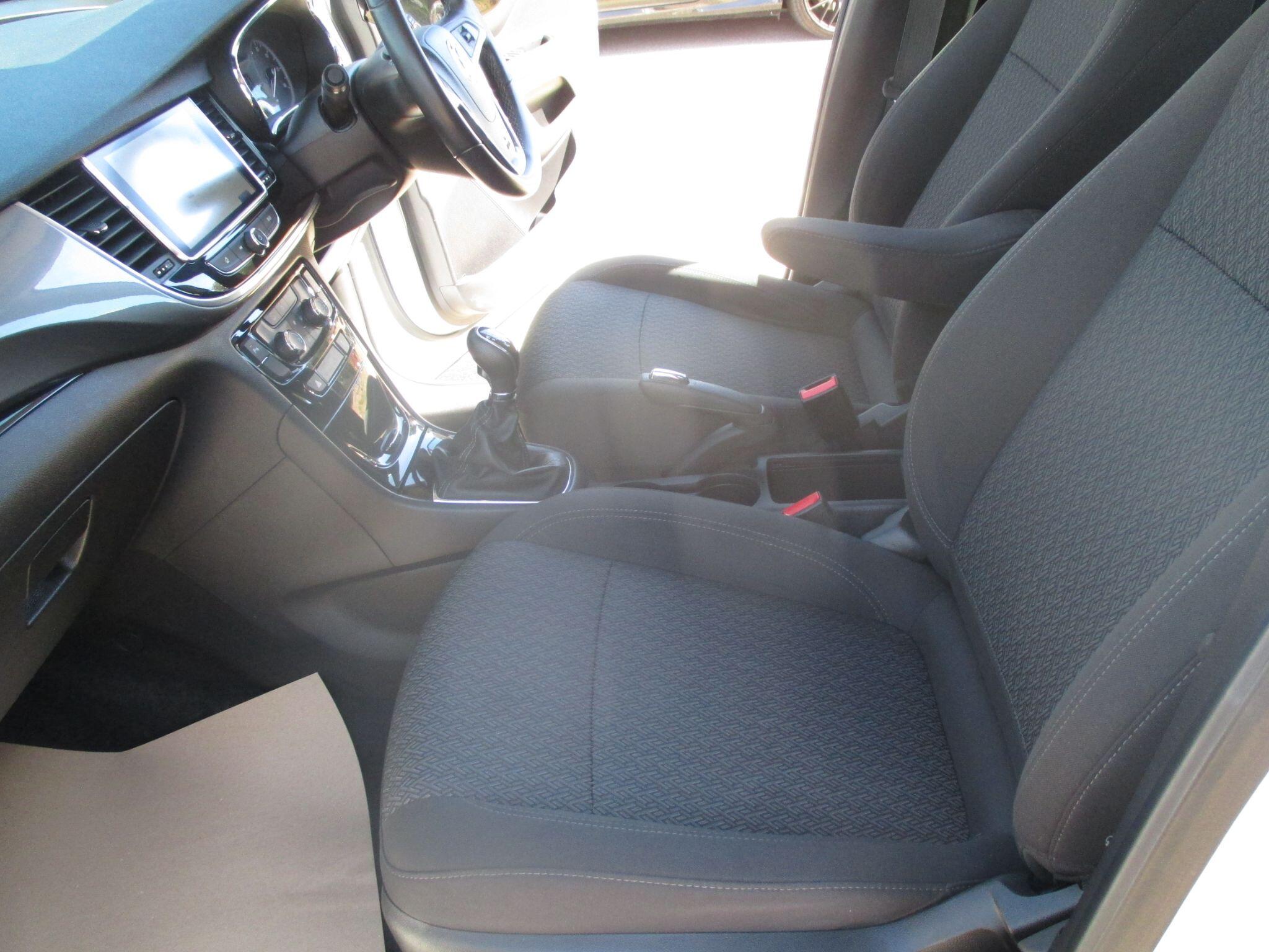 Vauxhall Mokka X view 33