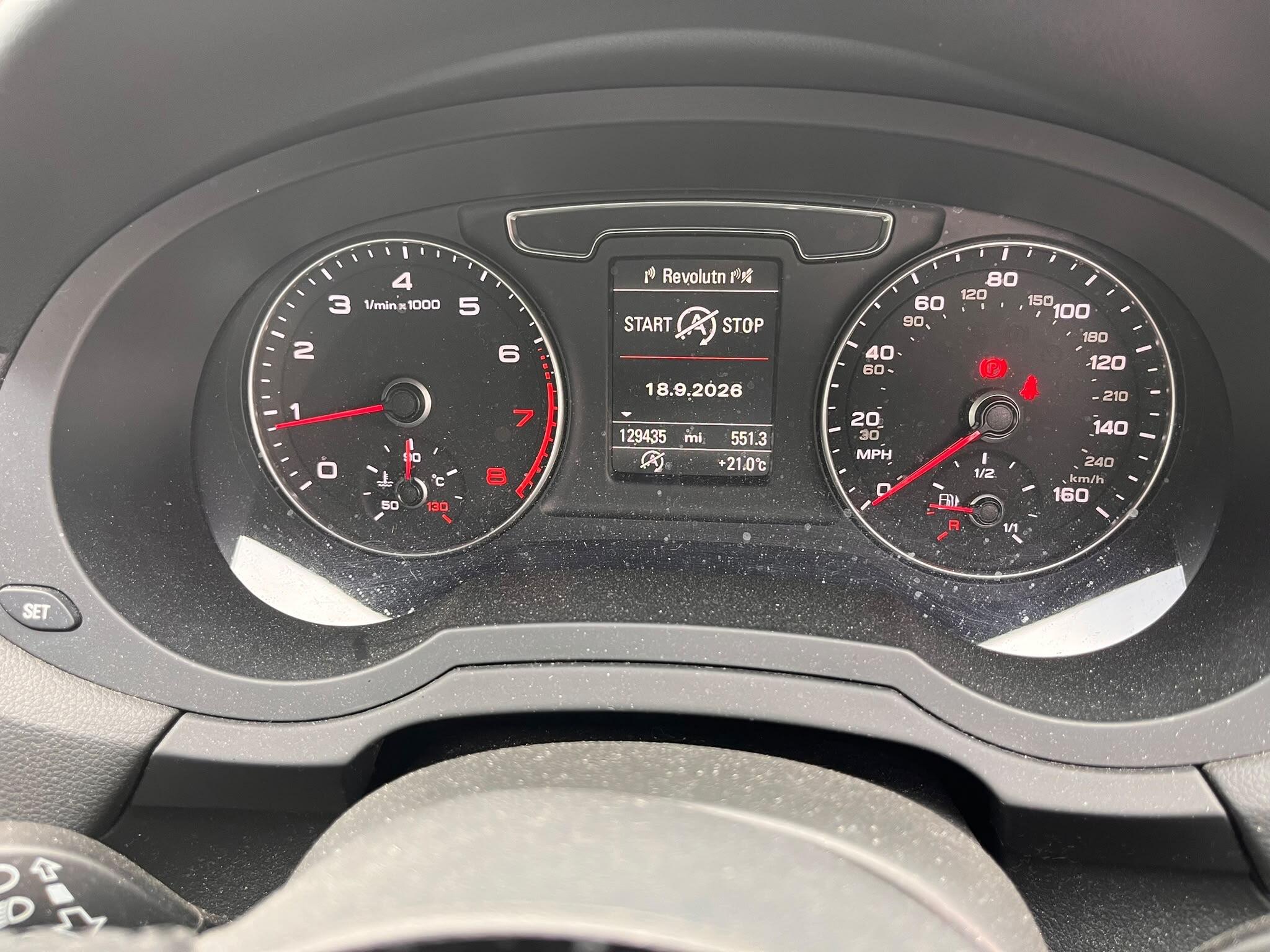 Audi Q3 view 53