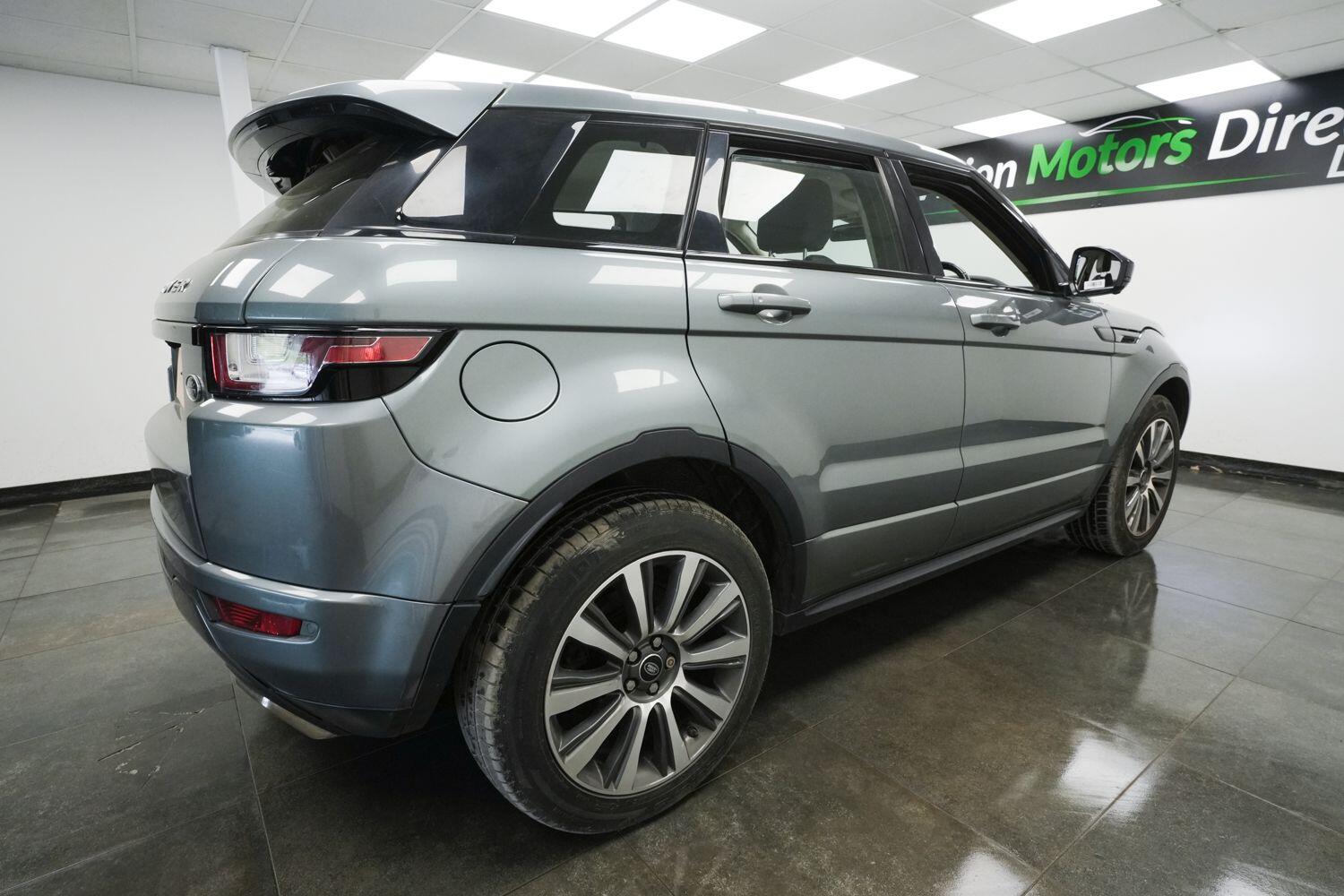 Land Rover Range Rover Evoque view 4