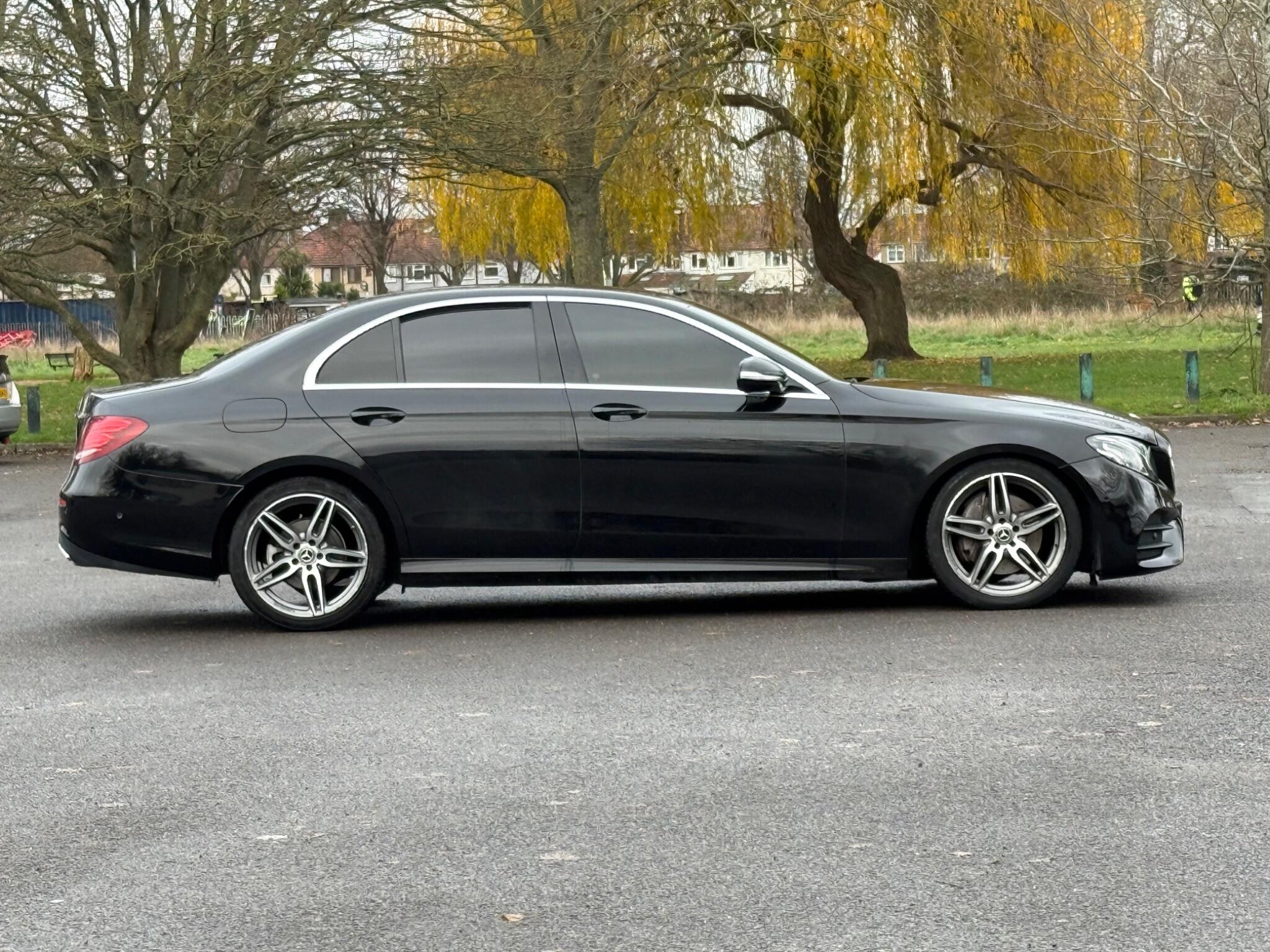Mercedes-Benz E-Class view 10